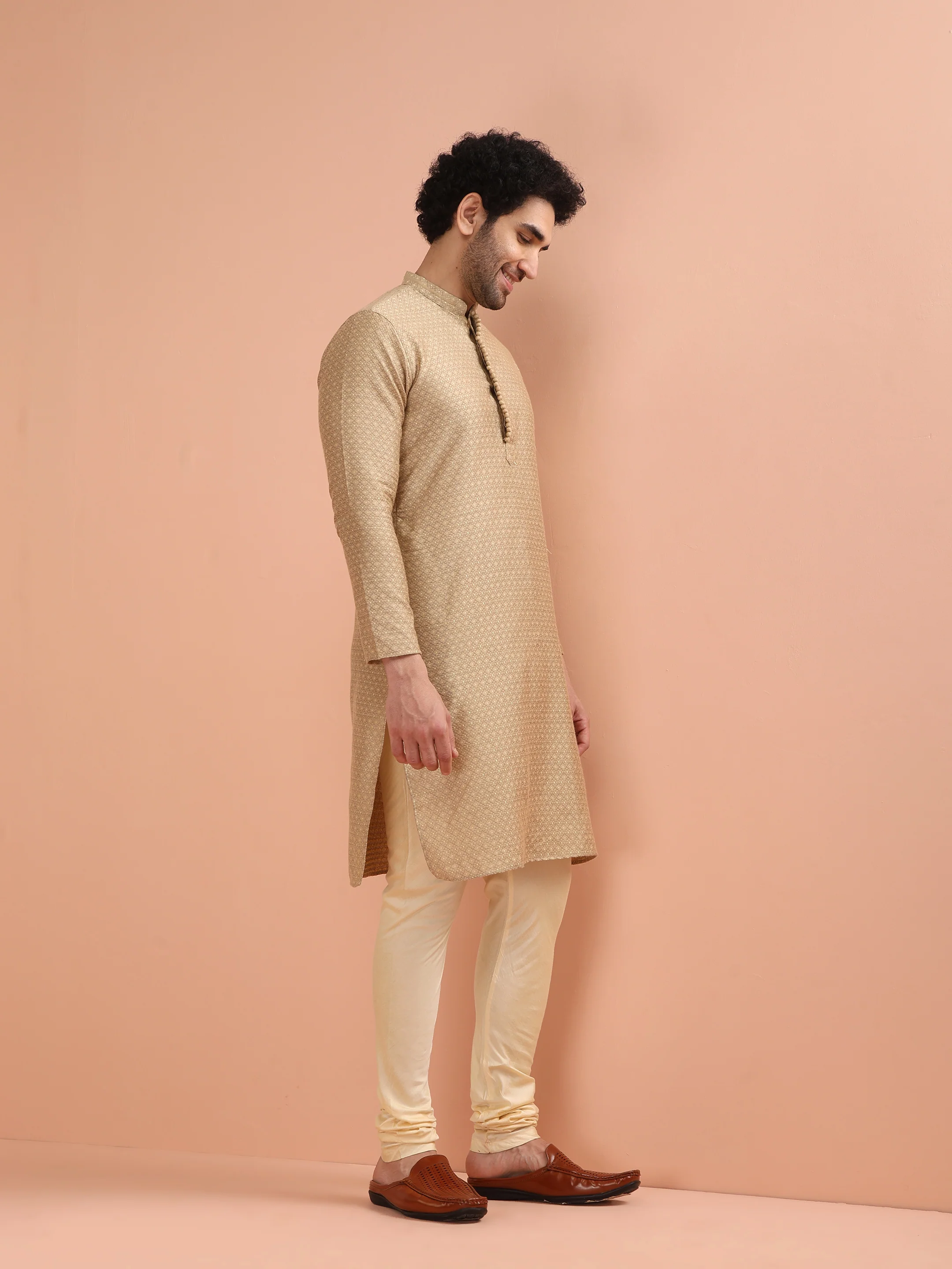 Beige Silk Blend Textured Long Kurta - Image 3