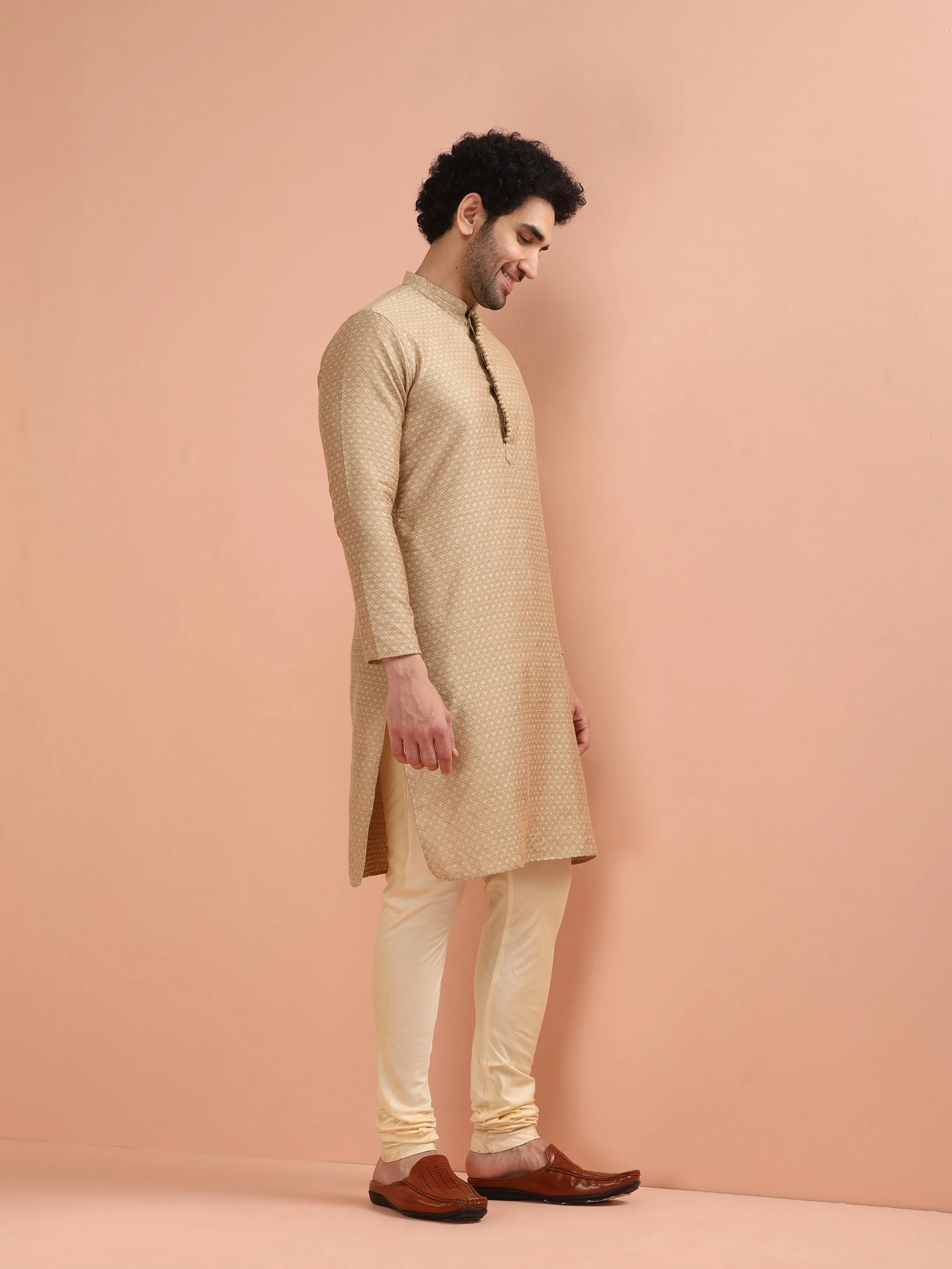 Beige Silk Blend Textured Long Kurta - Image 3