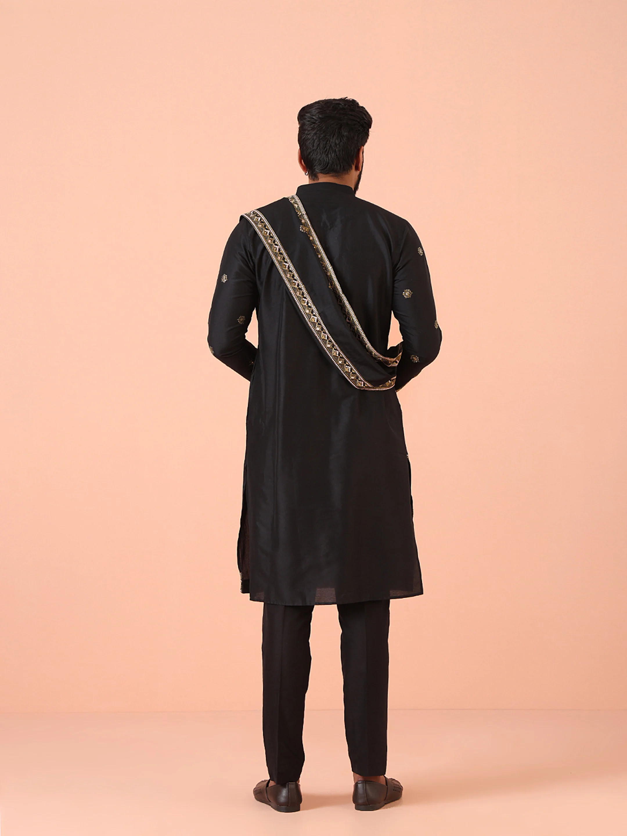 Black Cotton Blend Embellished Kurta Trouser Set With Dupatta - Image 4