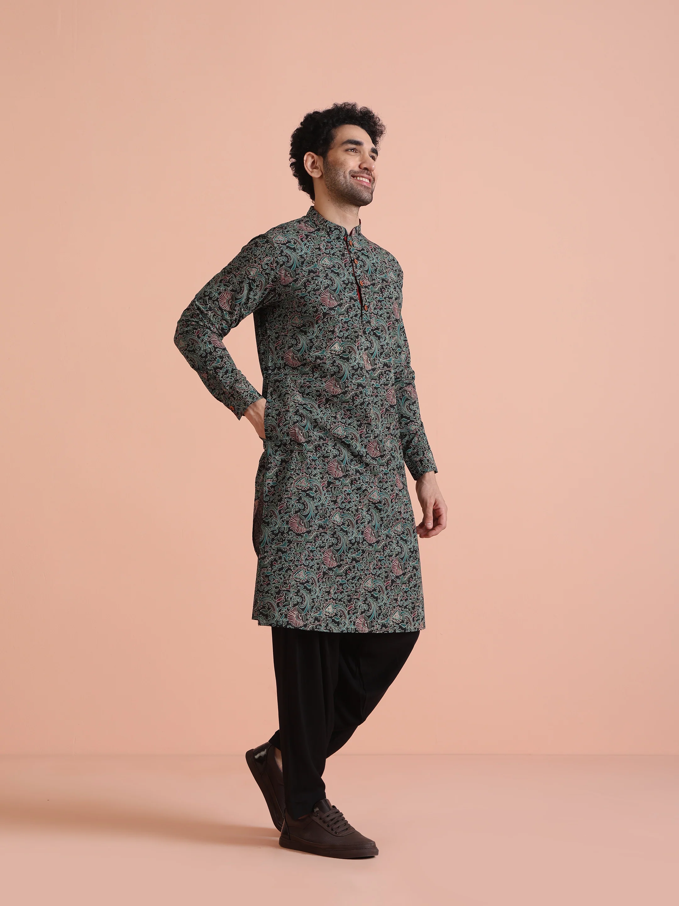Black Cotton Blend Printed Kurta - Image 3