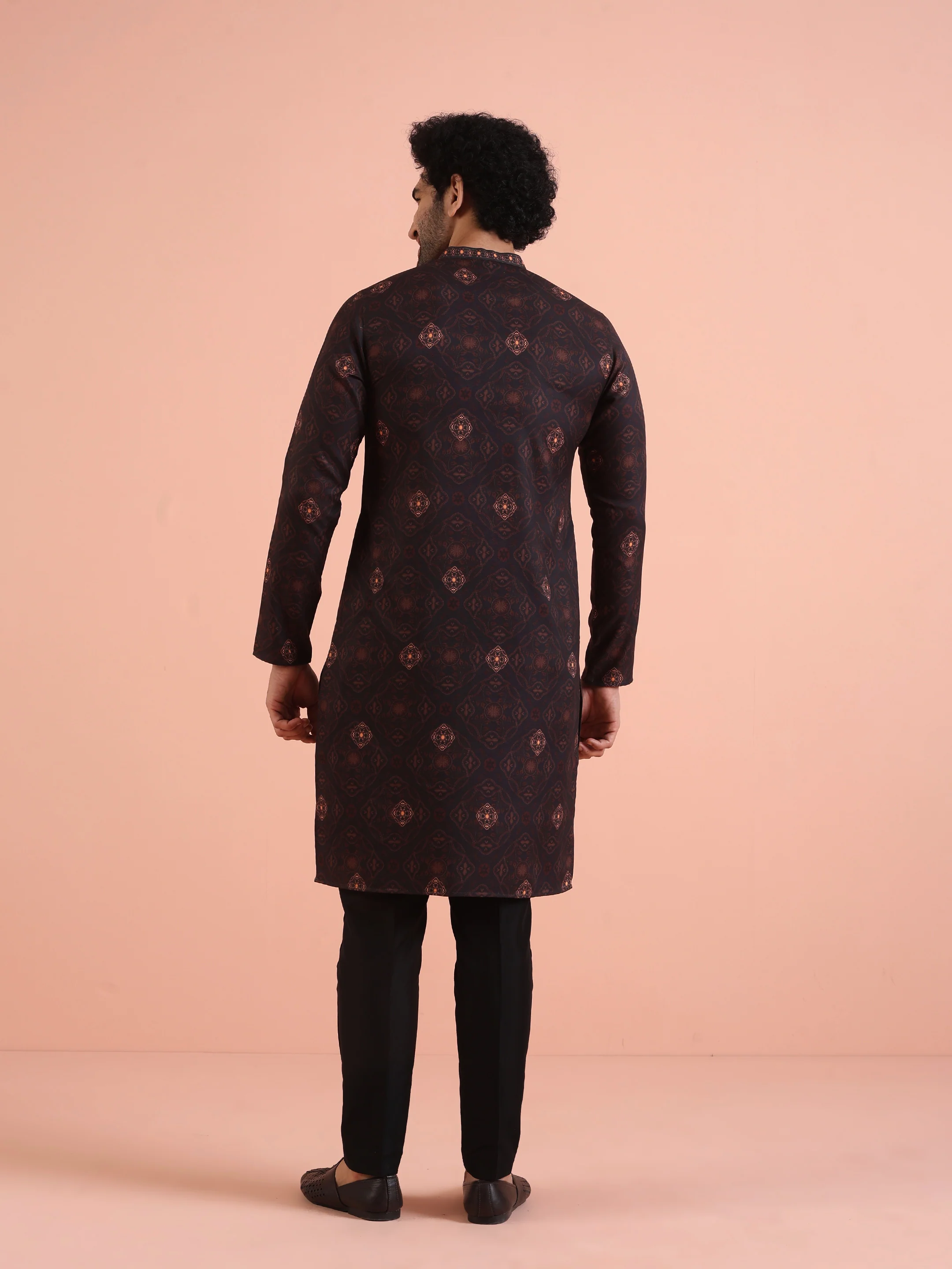 Black Cotton Blend Printed Kurta - Image 4