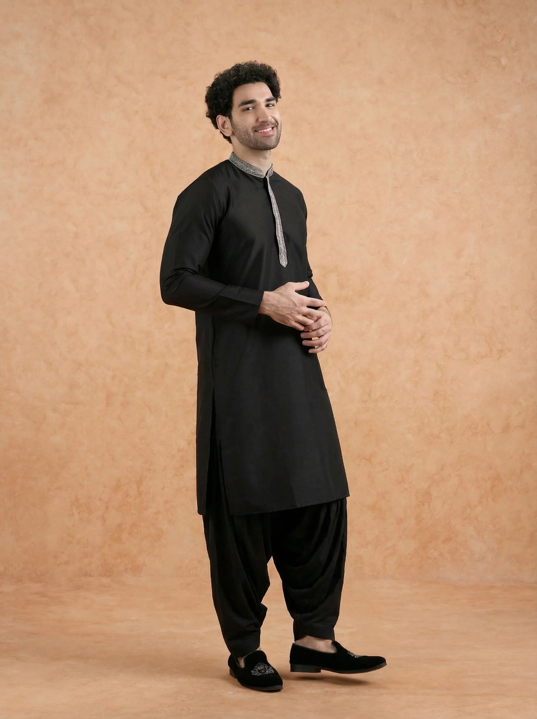 Black Cotton Blend Solid Kurta Patiyala Set - Image 2