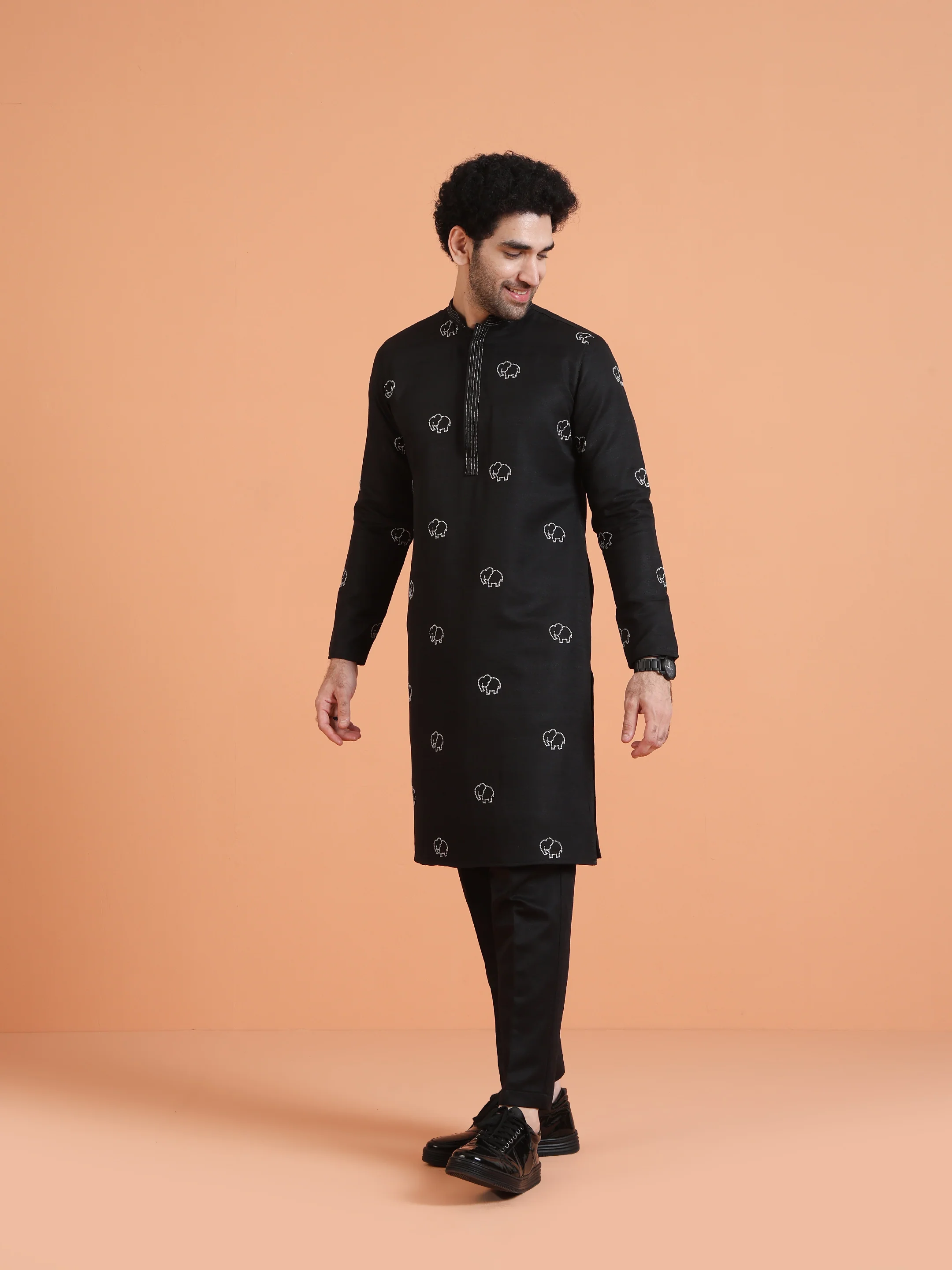 Black Cotton Silk Embroidered Kurta - Image 2