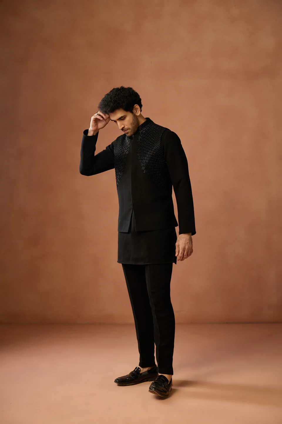 Black Embellished Jacket Kurta Set - Image 3