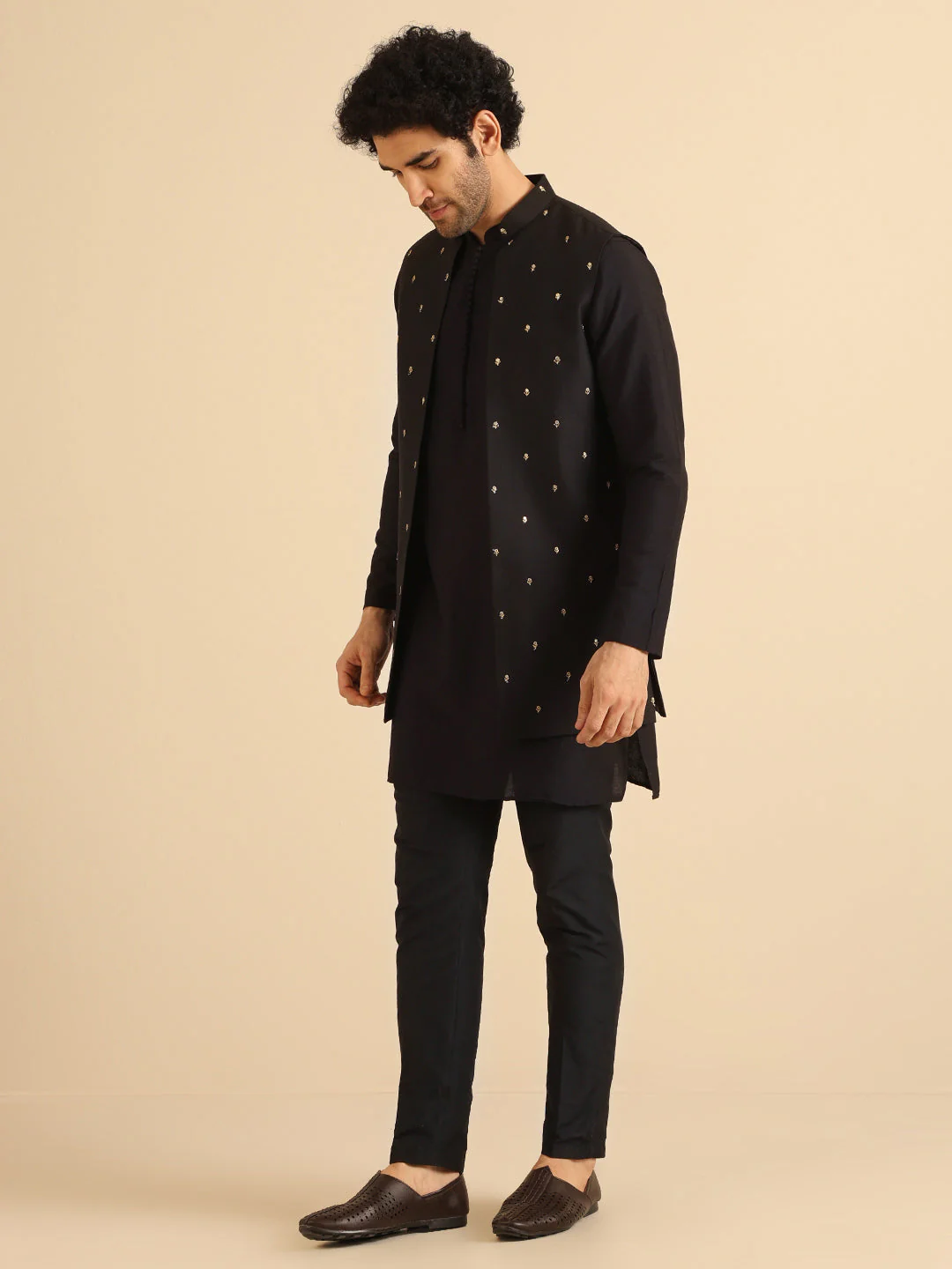 Black Embroidered Jacket Set - Image 2