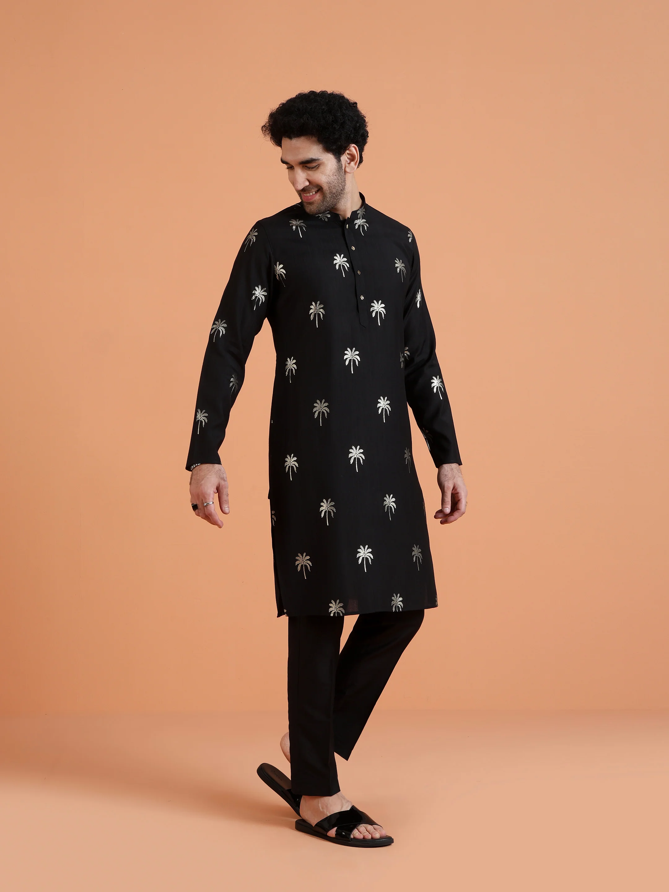 Black Embroidered Kurta- Festive Ethnic Wear