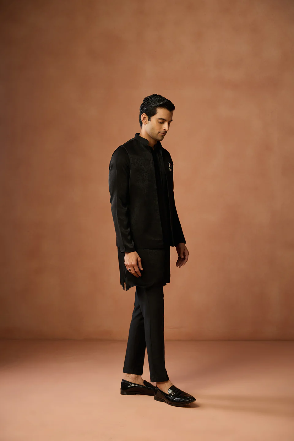 Black Jacket Kurta Trouser Set - Image 2