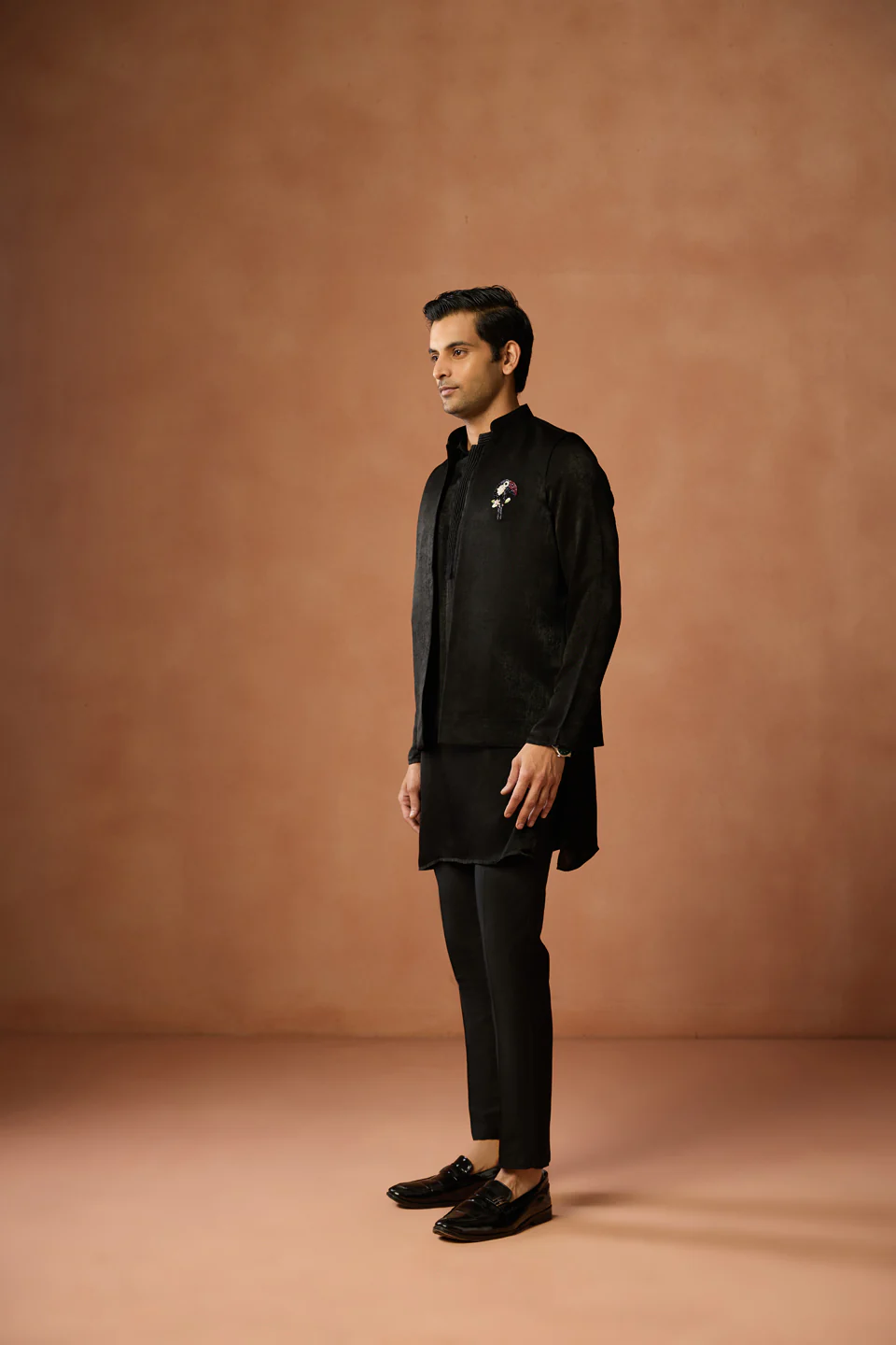 Black Jacket Kurta Trouser Set - Image 3