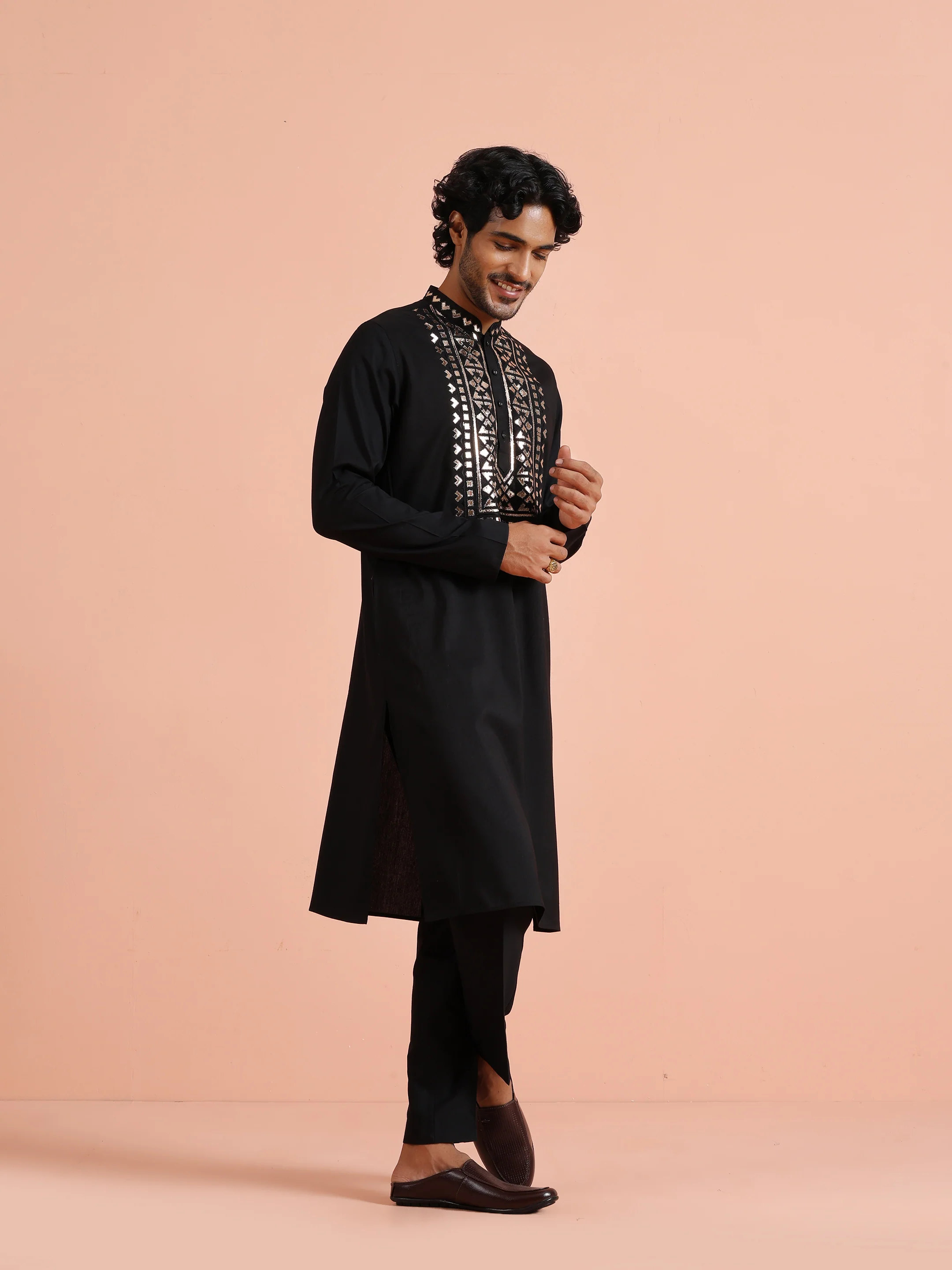 Black Metallic Embroidered Kurta Set - Image 3