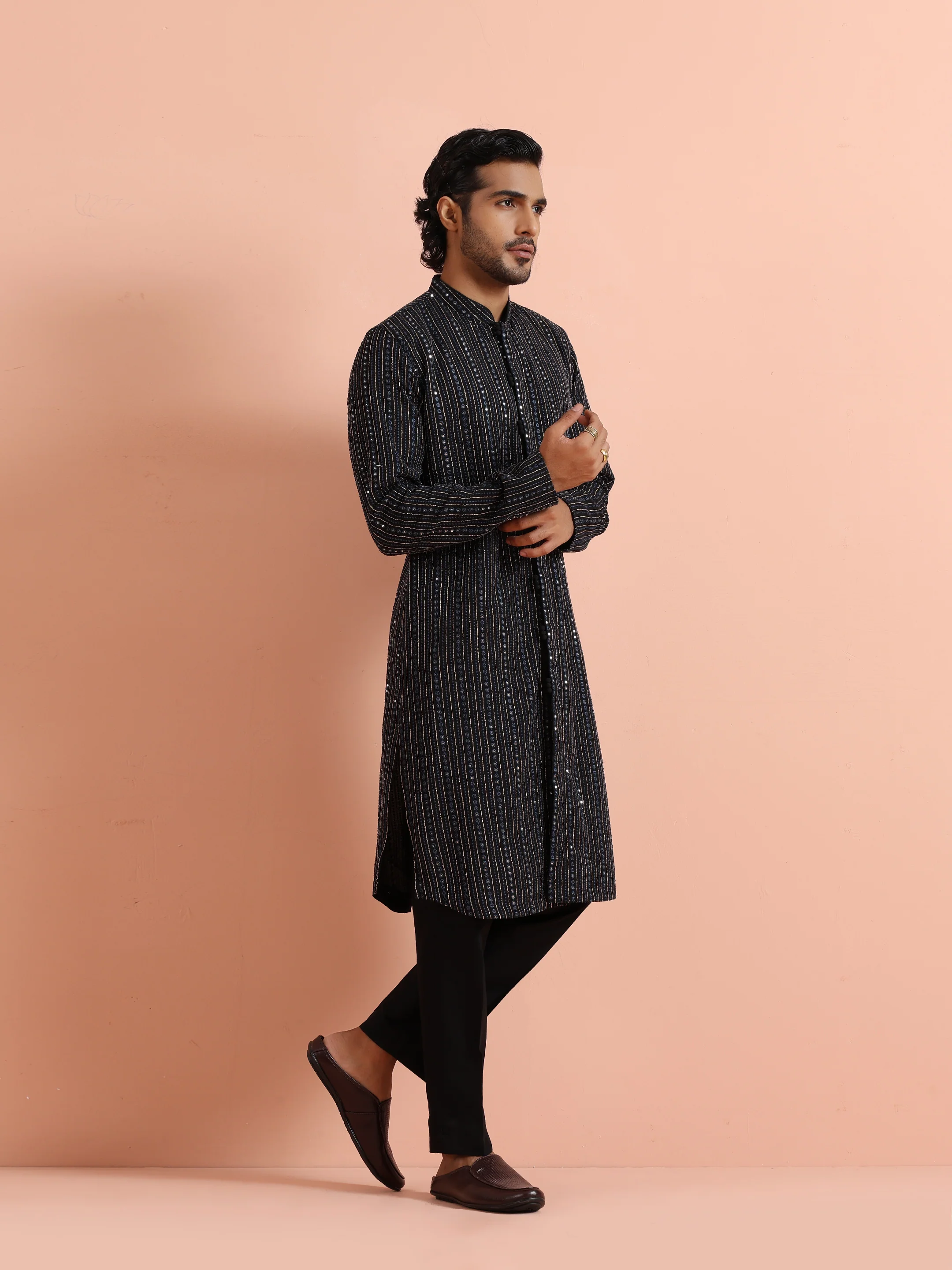 Black Mirror Work Kurta Trouser Set - Image 2