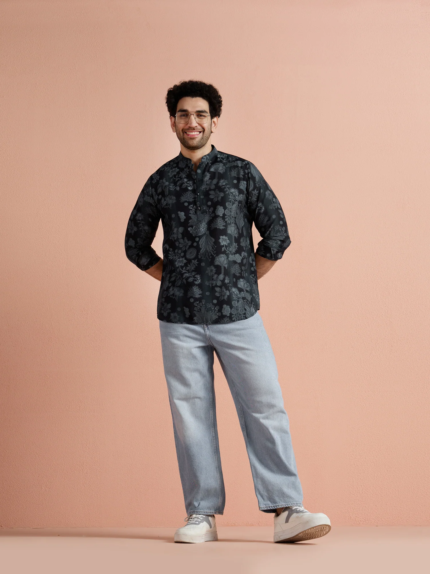 Black Polyviscose Printed Short Kurta - Image 3