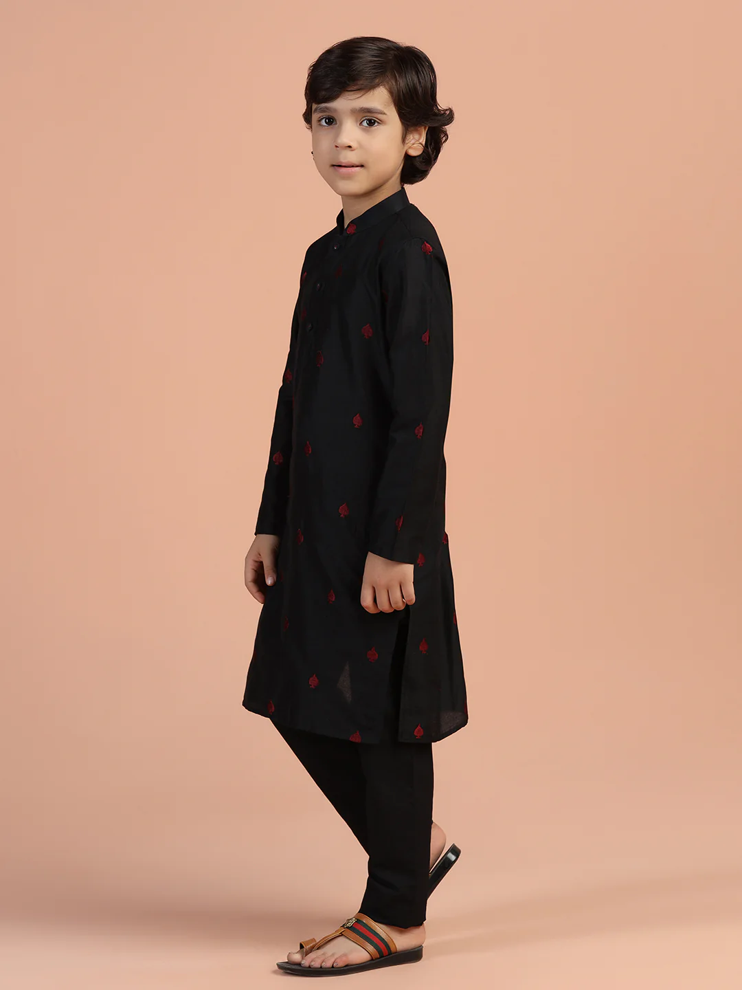 Black Red Embroidered Kurta - Image 2