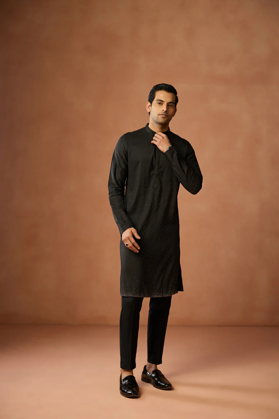 Black Silk Blend Embellished Long Kurta - Image 2