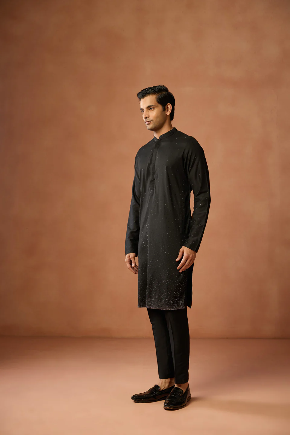 Black Silk Blend Embellished Long Kurta - Image 3