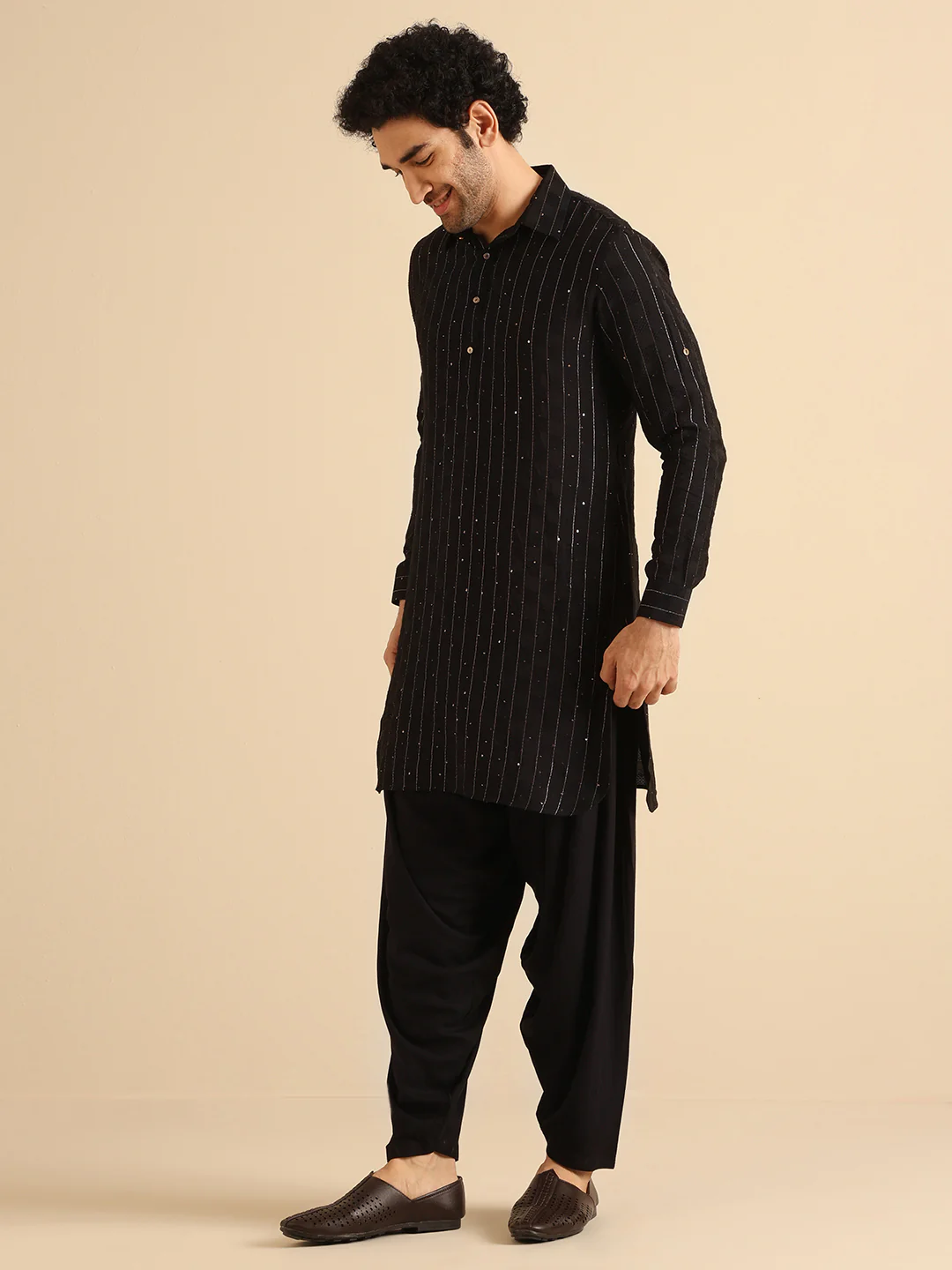 Black Silk Blend Embellished Long Pathani Kurta - Image 3