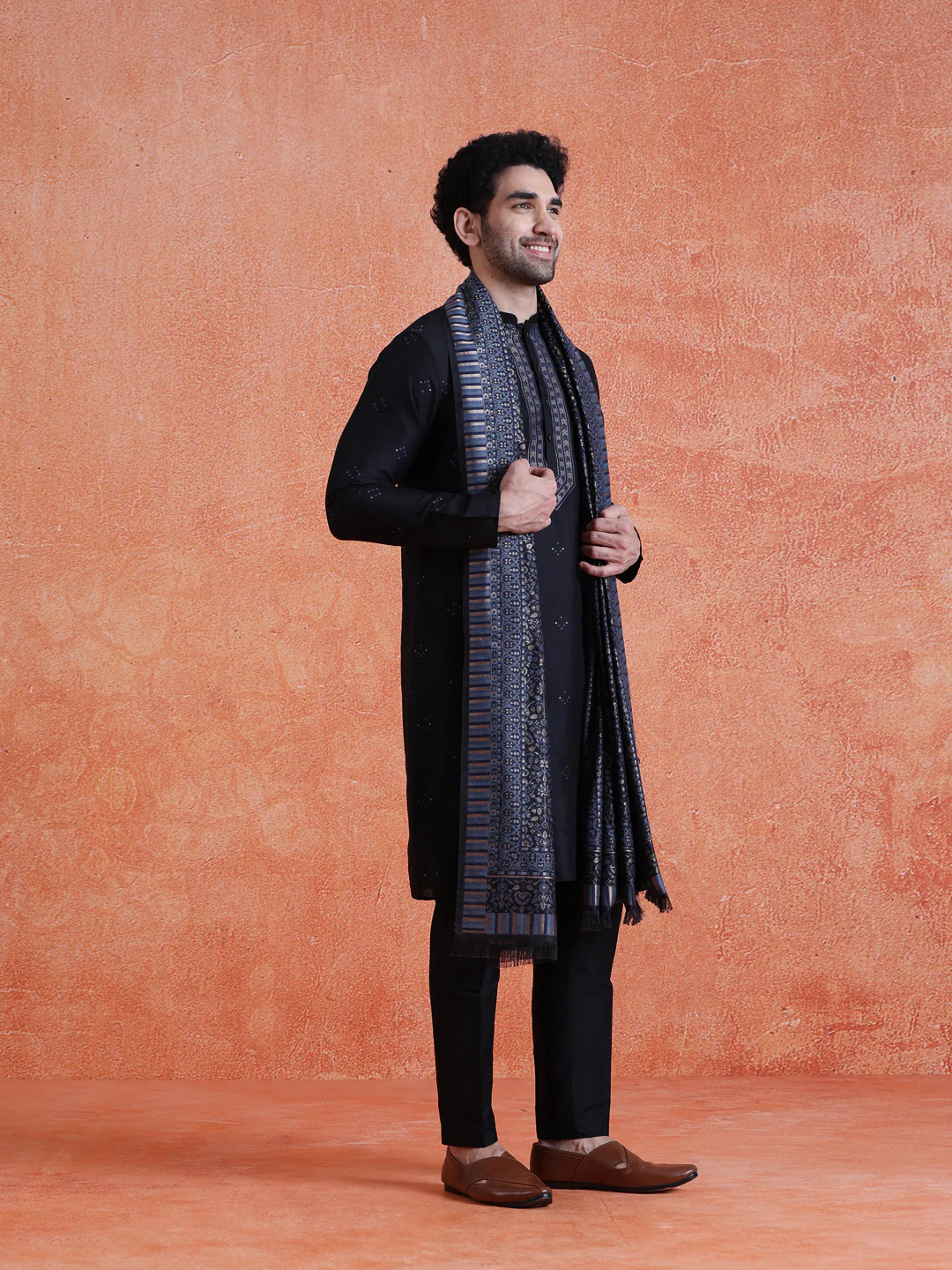 Black Silk Blend Jacquard Kurta Trouser Set With Dupatta - Image 3