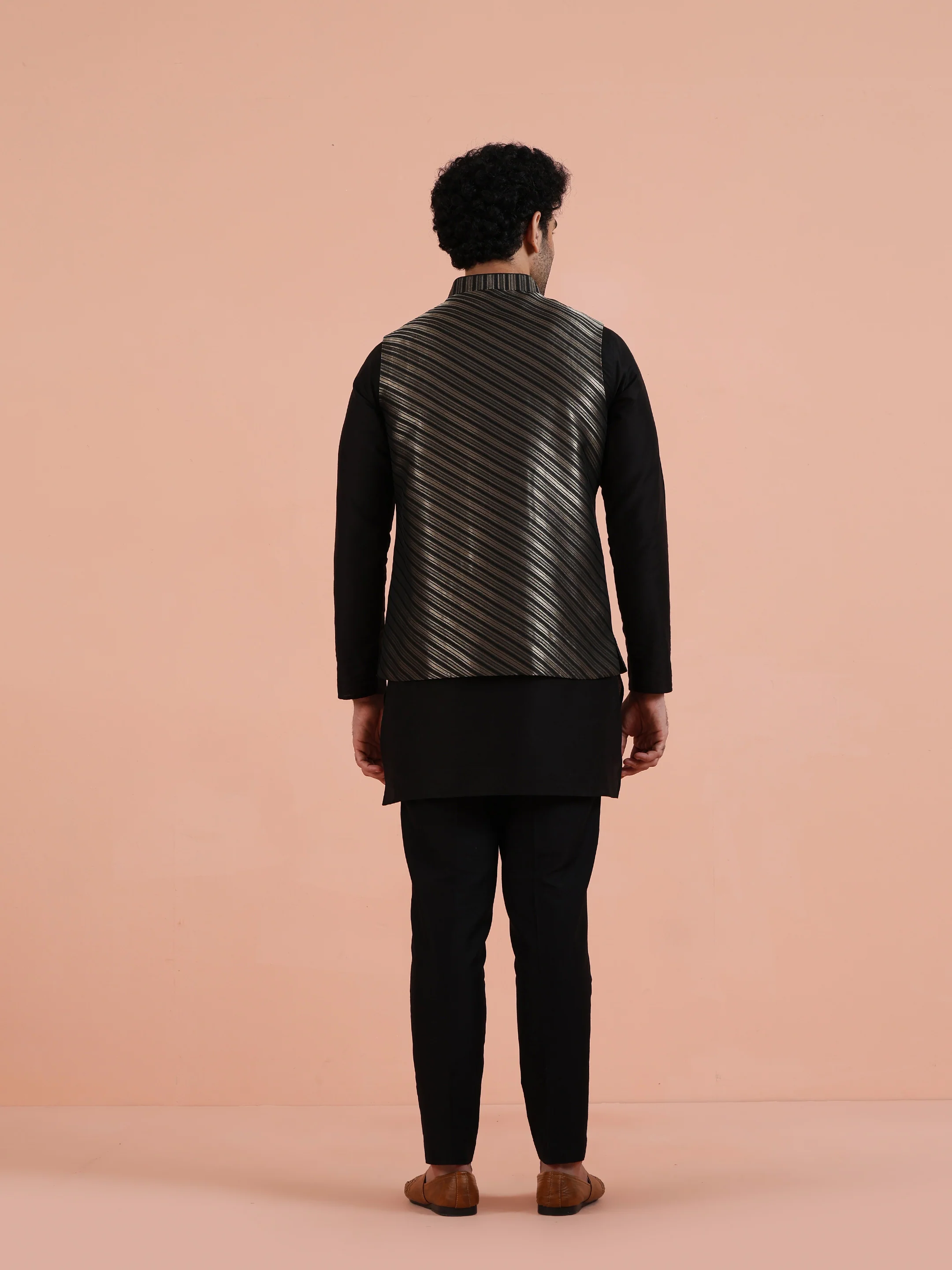 Black Silk Blend Kurta Jacket Set - Image 4