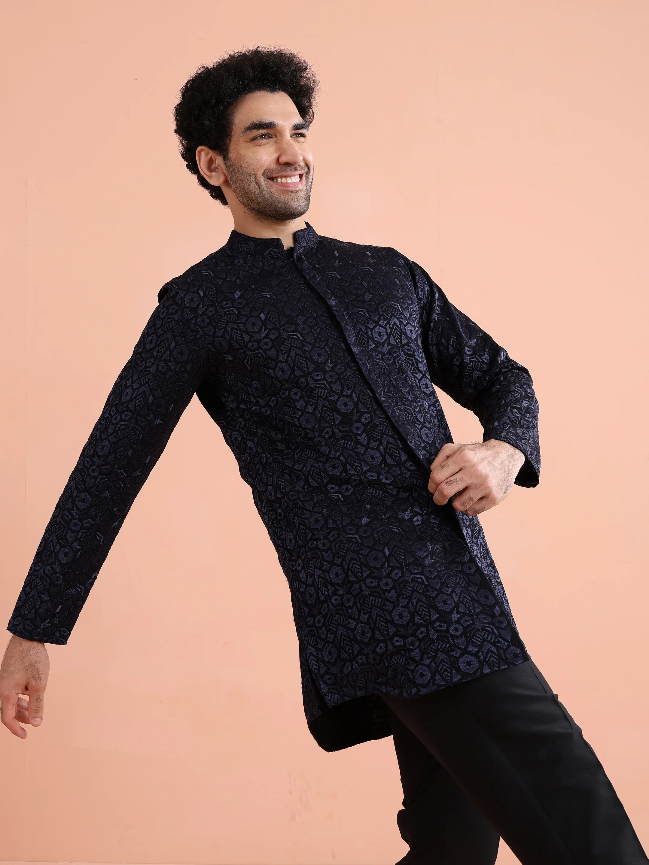 Blue Textured Kurta Trouser Set - Image 8