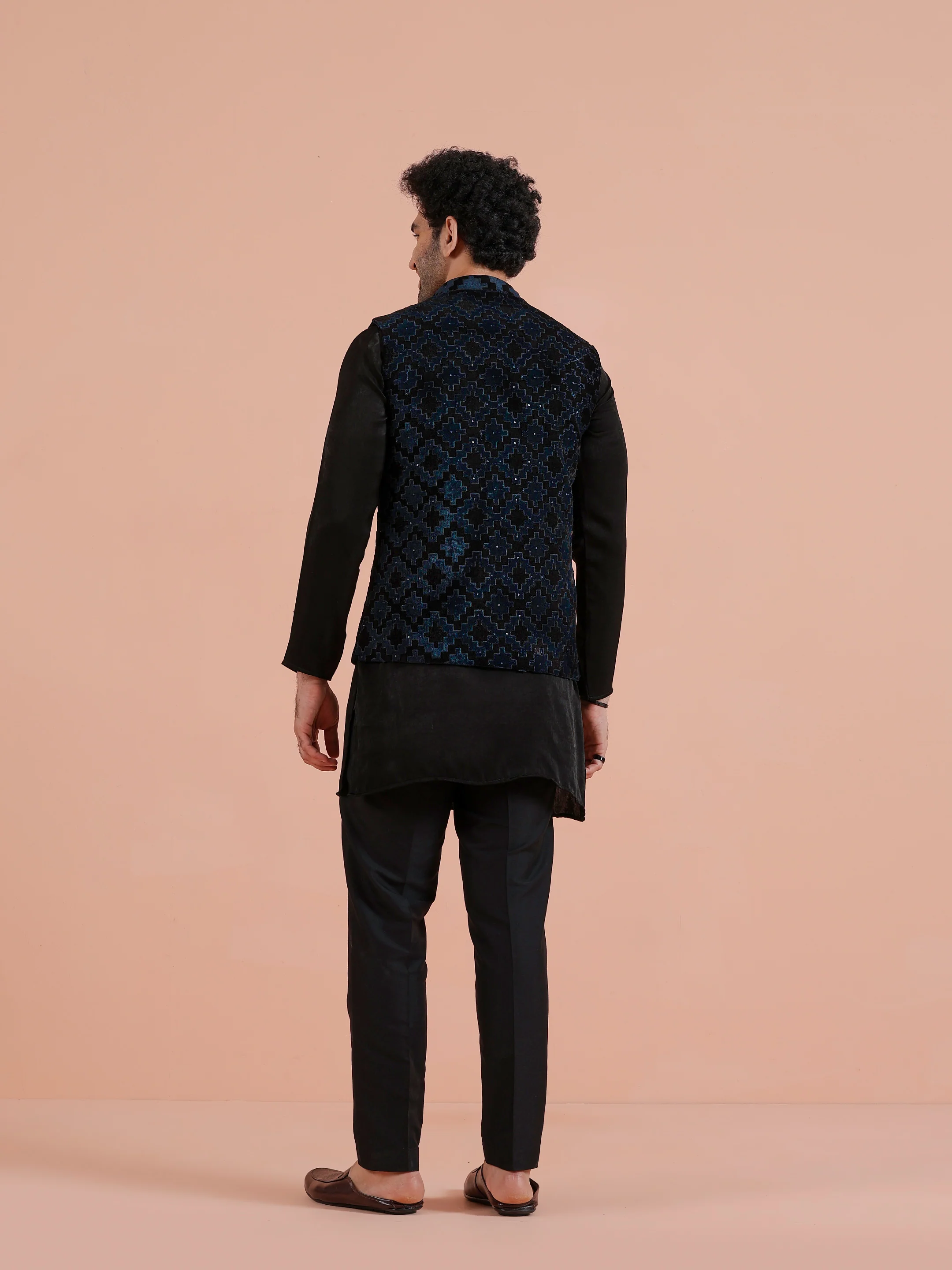 Black Velvet Textured Jacket Kurta Trouser Set - Image 4