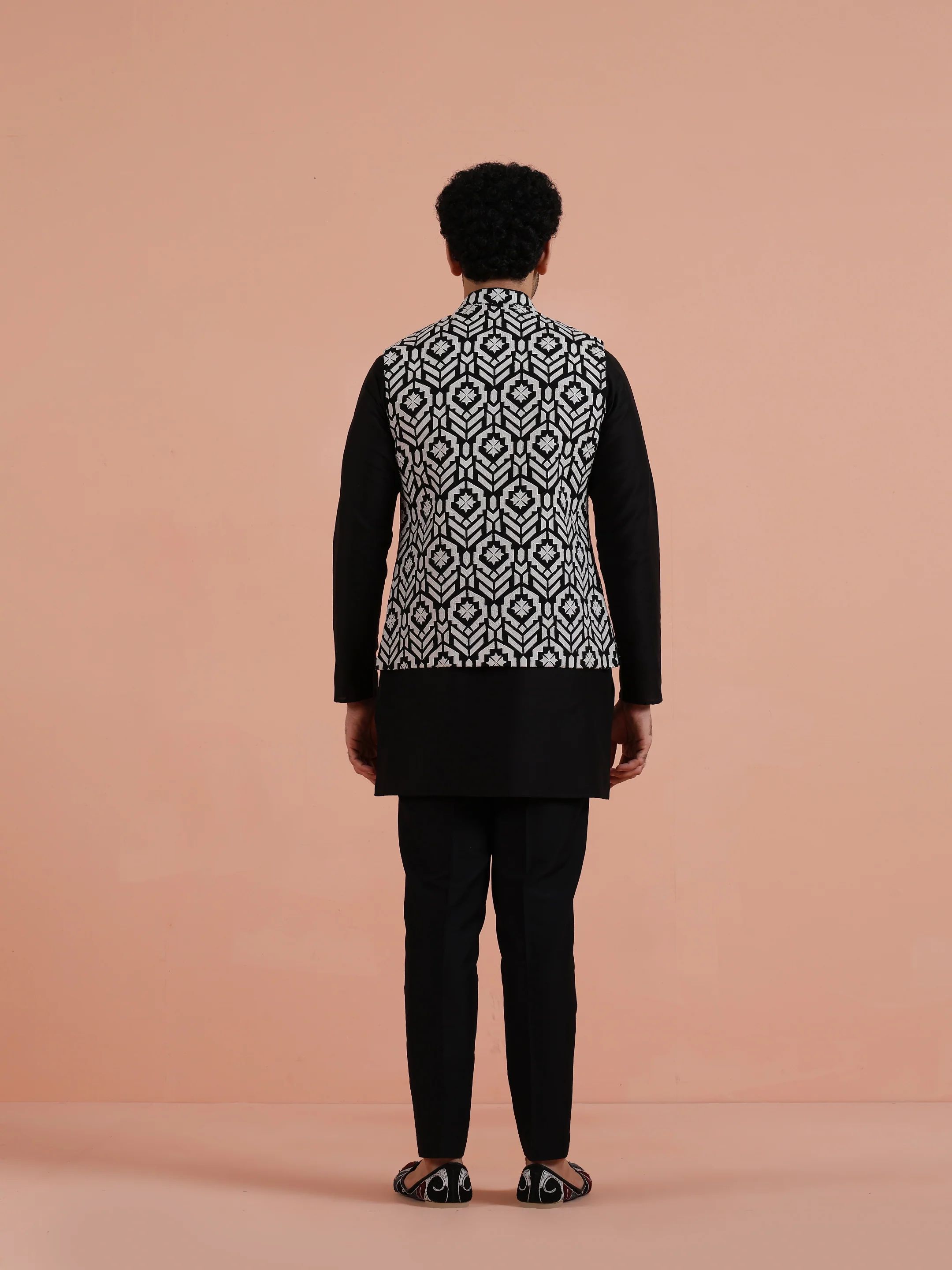 Black & White Geometric Printed Nehru Jacket - Image 4