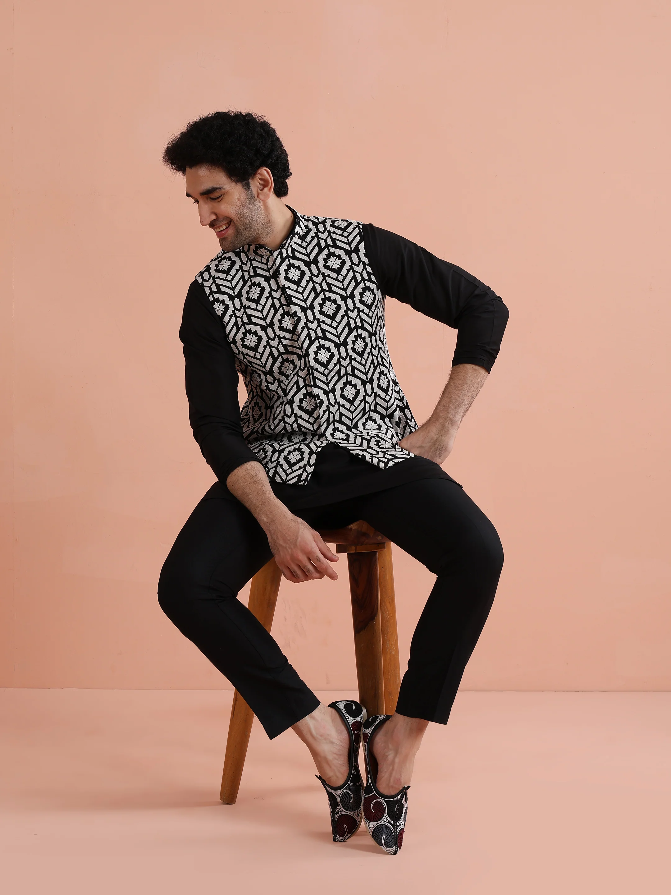 Black & White Geometric Printed Nehru Jacket - Image 8