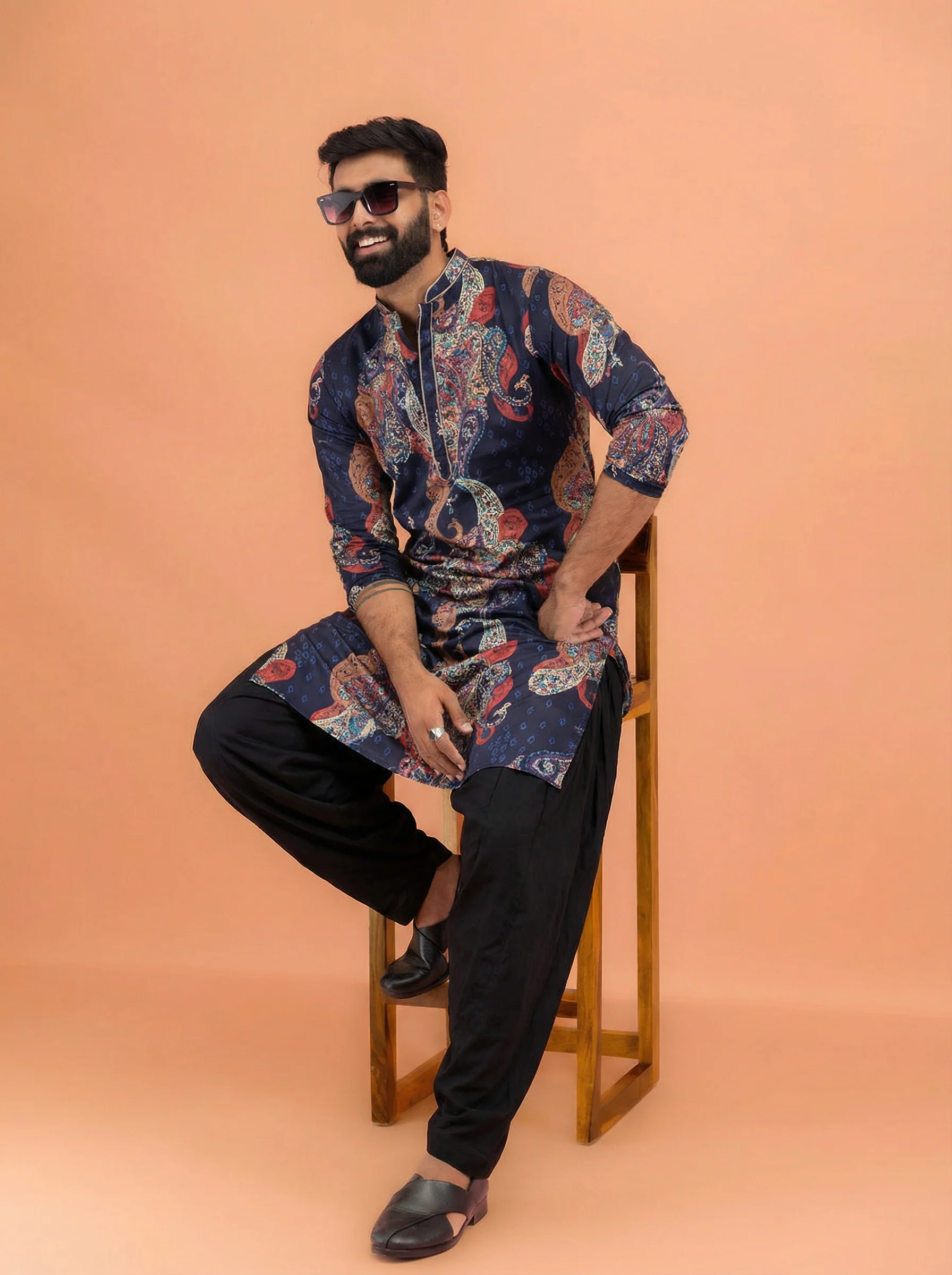 Blue Cotton Blend Printed Kurta Patiyala Set - Image 8