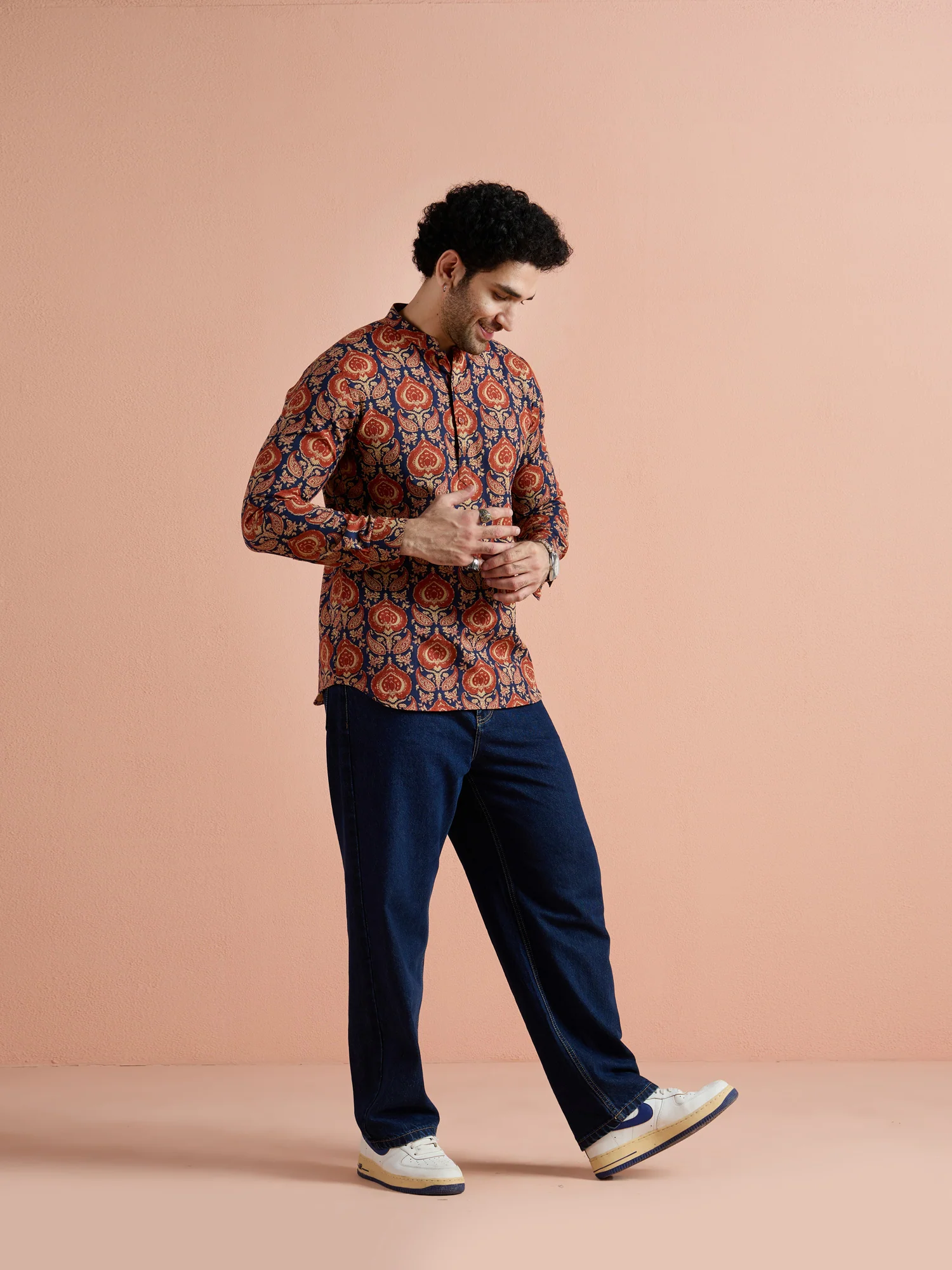 Blue Cotton Printed Short Kurta - Image 2