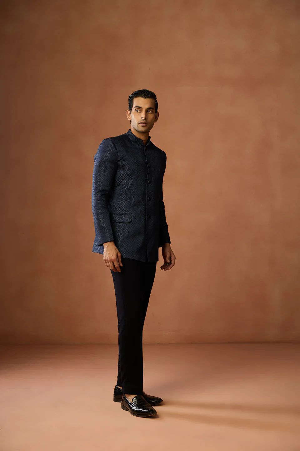 Navy Blue Silk Blend Woven Bandhgala Jodhpuri Set - Image 2