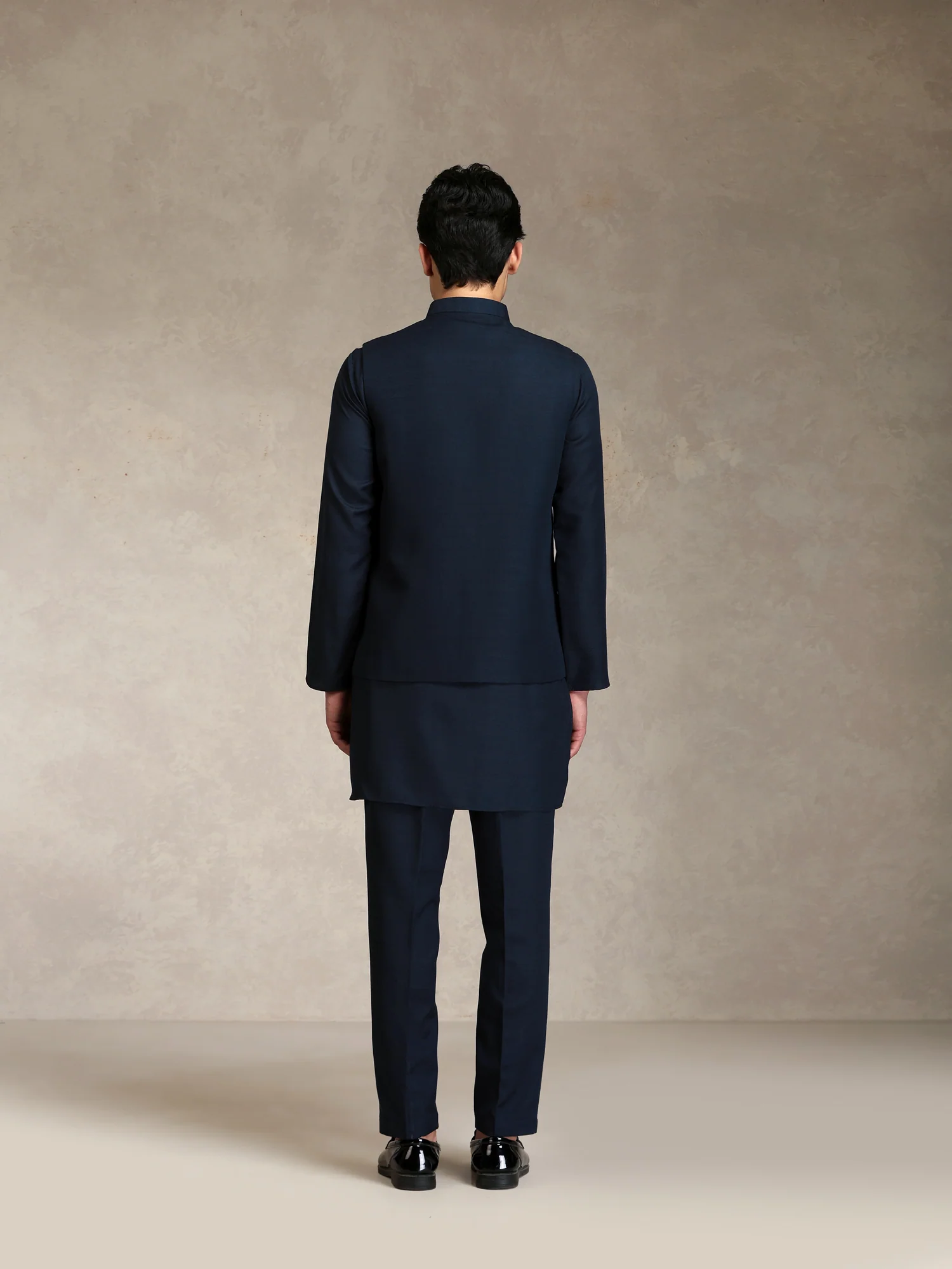 Blue Poly Viscose Solid Mid Kurta Jacket Trouser Set - Image 4