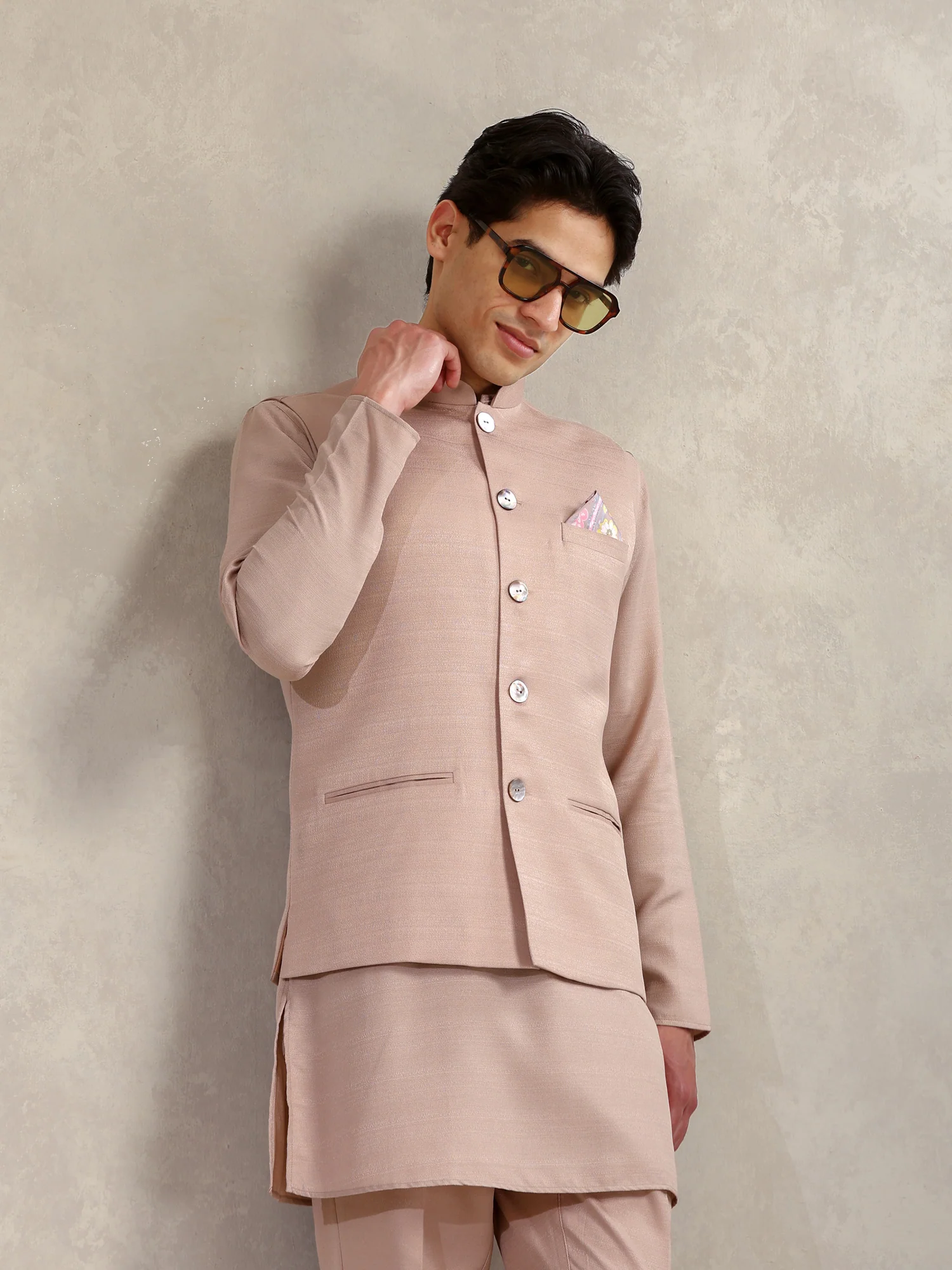Blush Pink Poly Viscose Solid Mid Kurta Jacket Trouser Set - Image 8