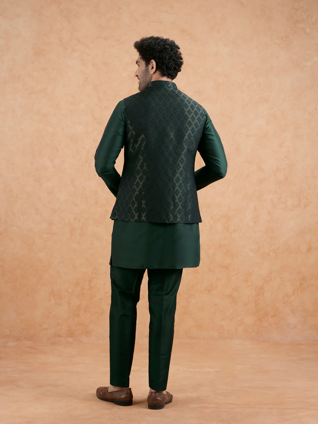Bottle Green Silk Blend Textured Mid Kurta Jacket Trouser Set - Image 4