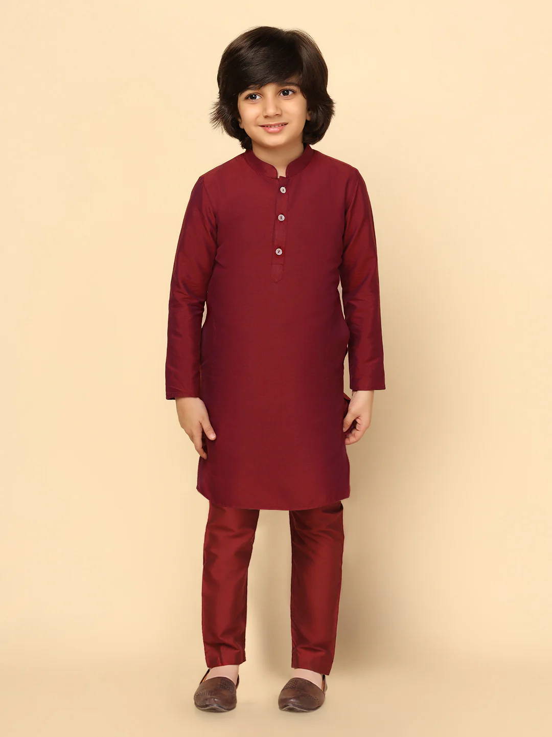 Boy's Black Cotton Blend Solid Dyed Kurta Sherwani Pyjama Set - Image 4