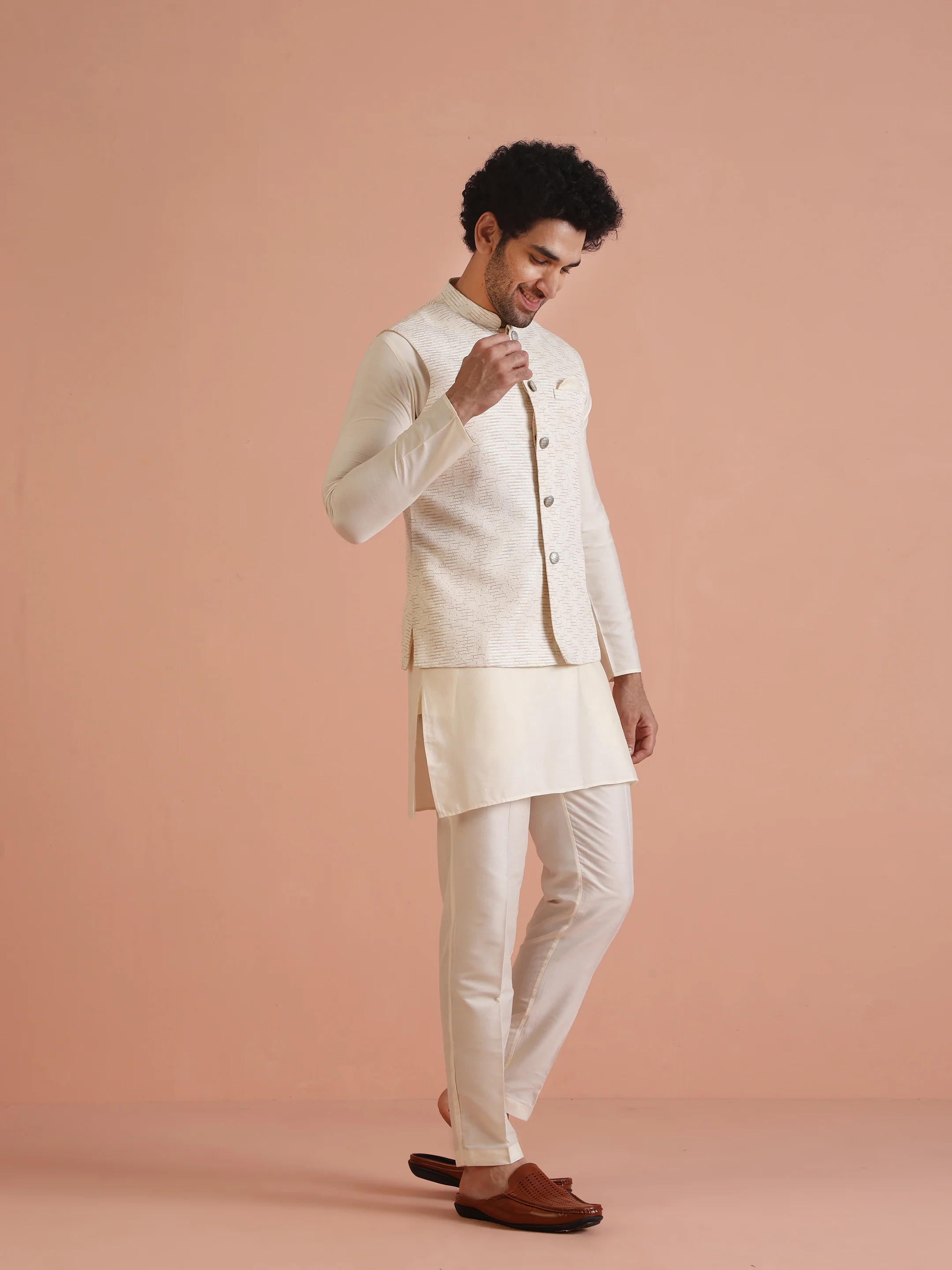 Cream Cotton Silk Textured Jacket - Image 2