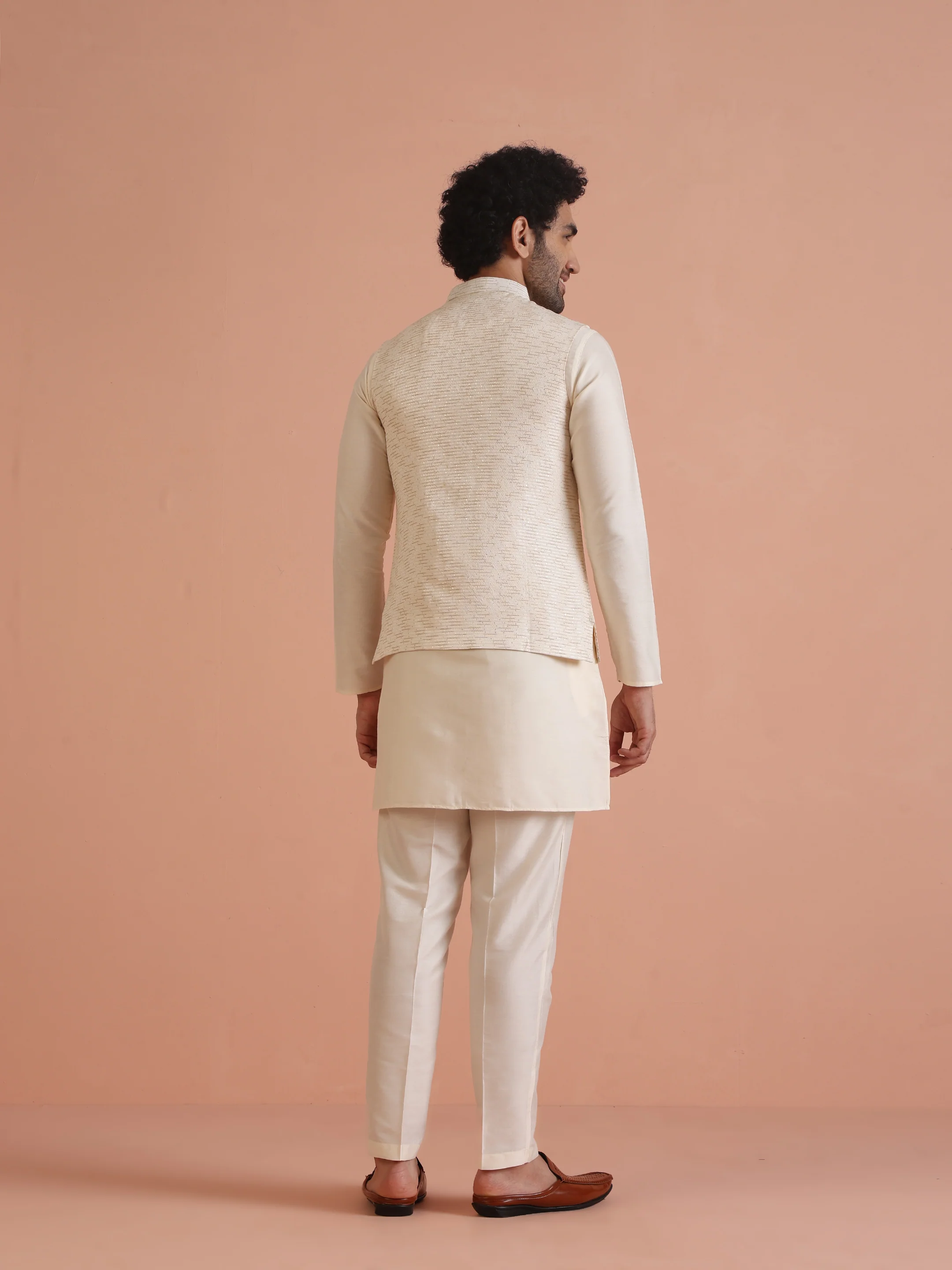 Cream Cotton Silk Textured Jacket - Image 4