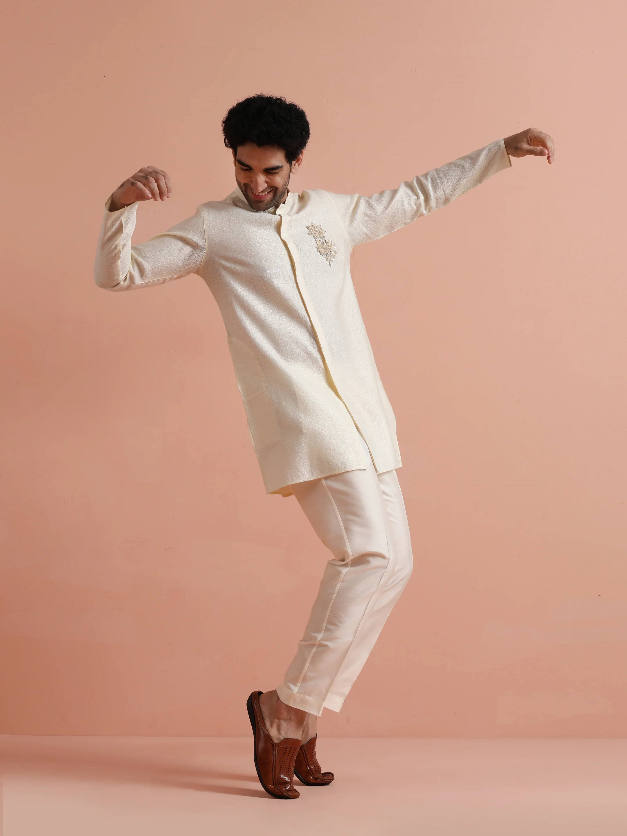 Cream Embroidered Cotton Kurta Trouser Set - Image 9