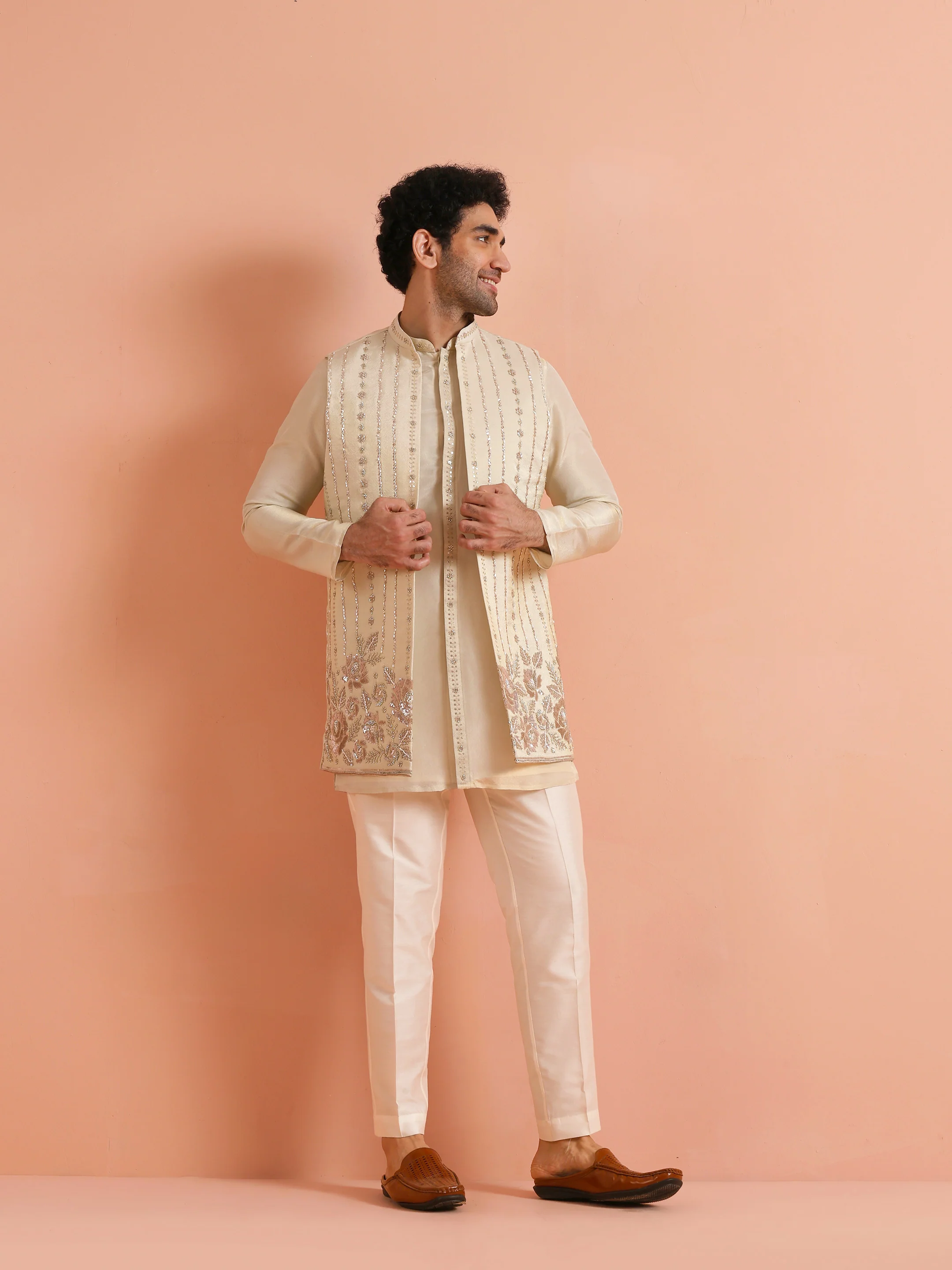 Cream Embroidered Mid Kurta Jacket Set - Image 10