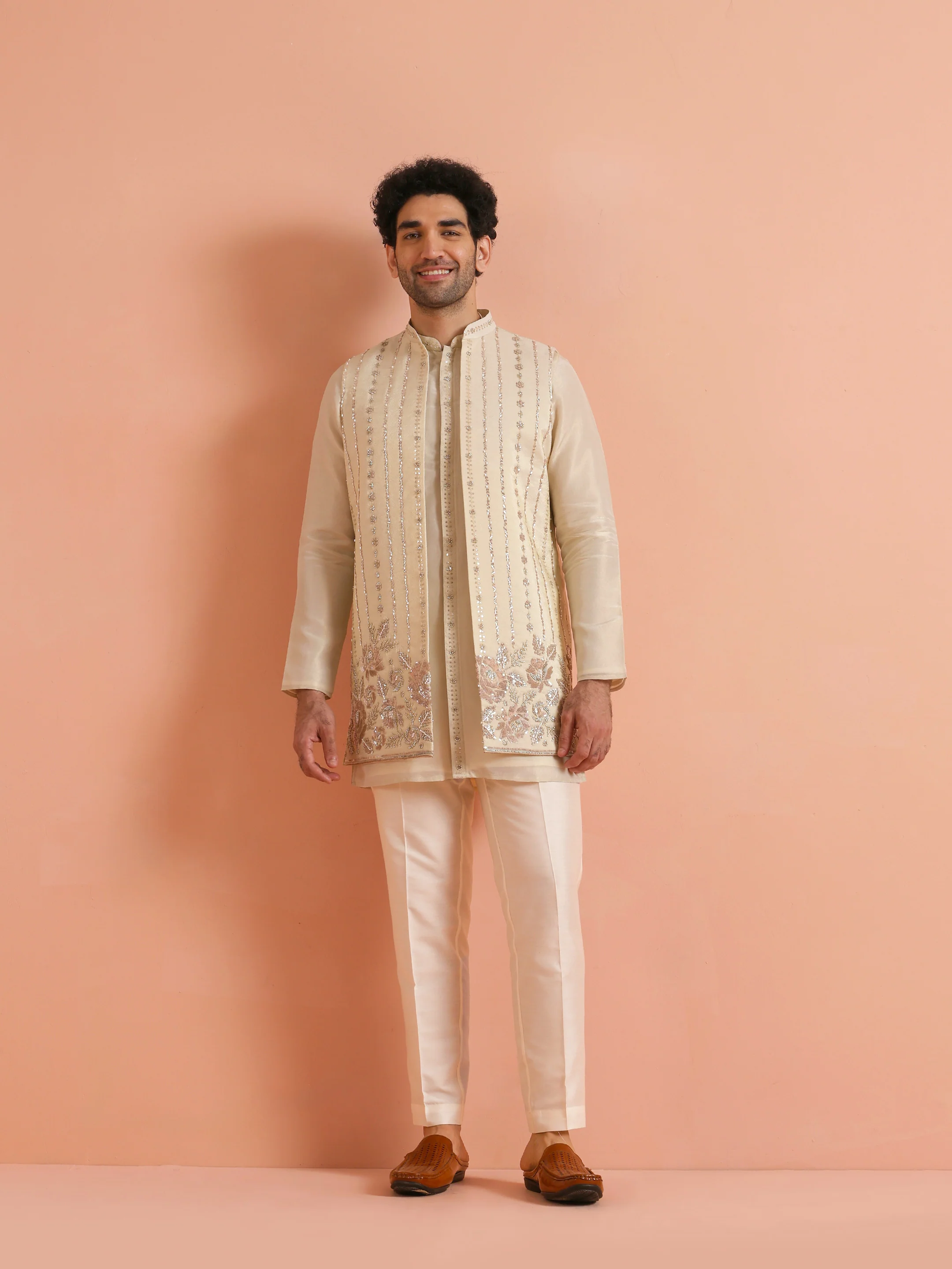 Cream Embroidered Mid Kurta Jacket Set - Image 9