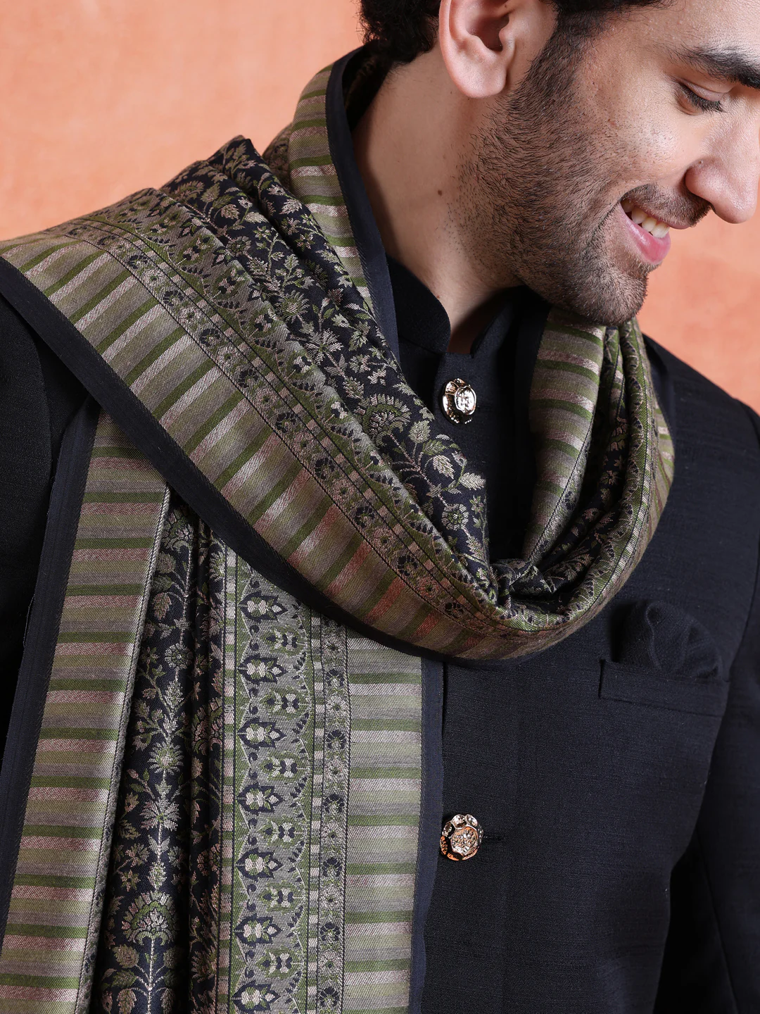 Dark Green Silk Blend Jacquard Dupatta - Image 4