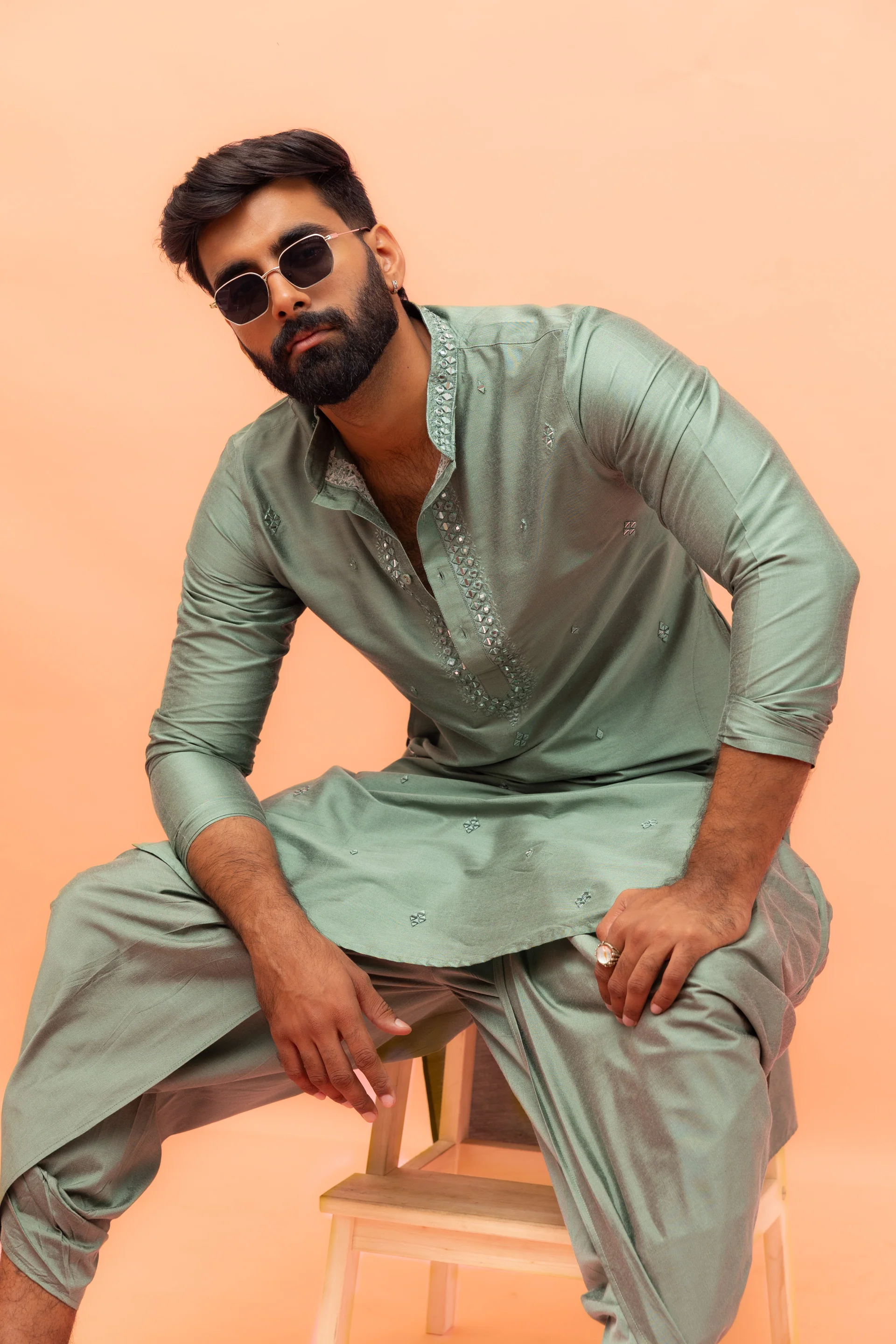 Green Cotton Blend Mirror Work Kurta Dhoti Set - Image 7