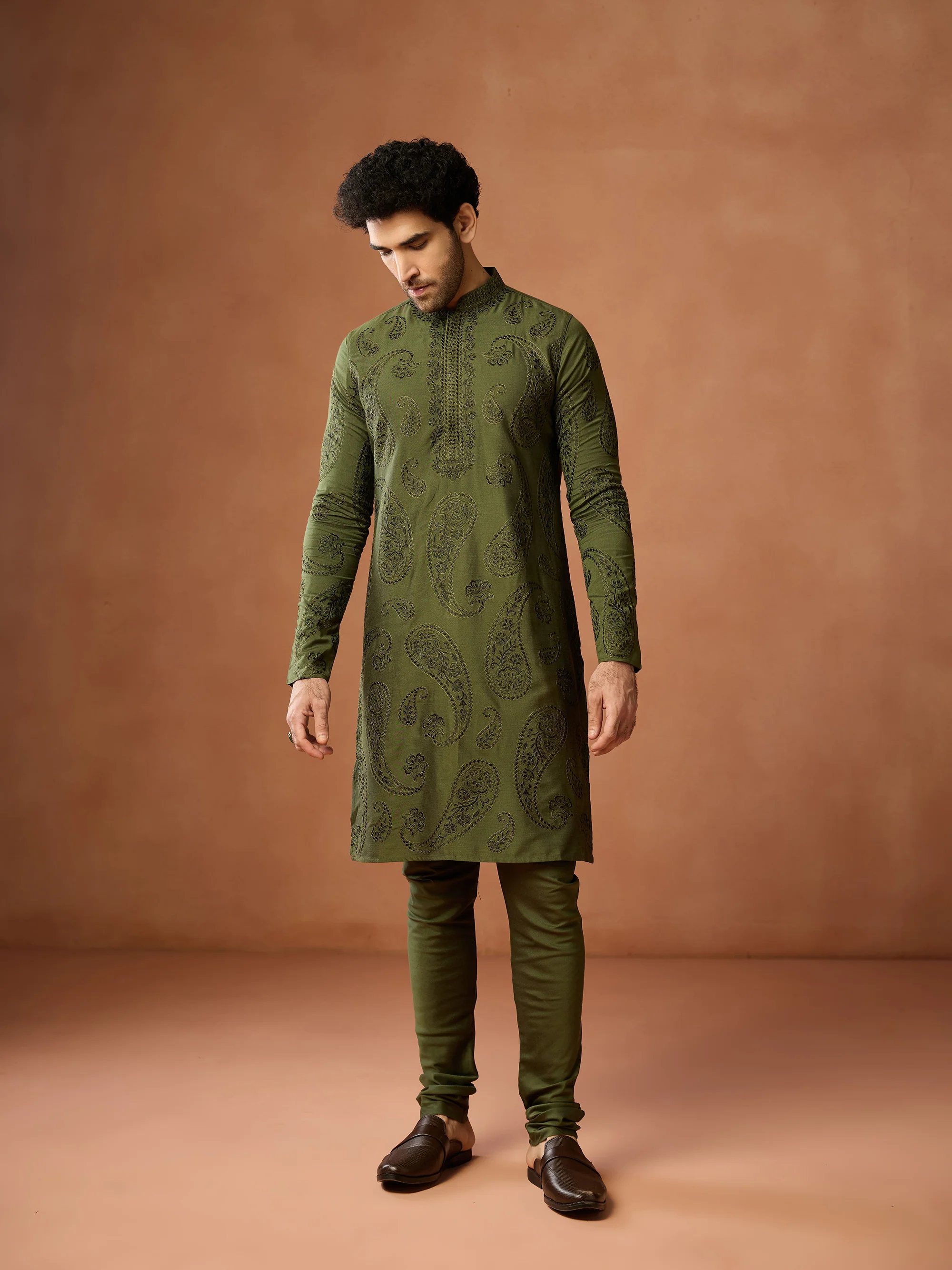 Green Embroidered Cotton Kurta Set - Image 2