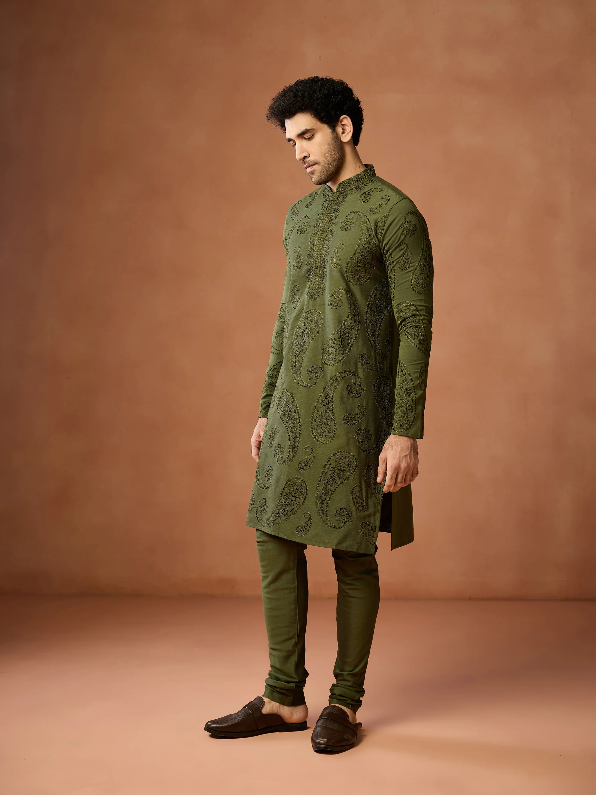 Green Embroidered Cotton Kurta Set - Image 9