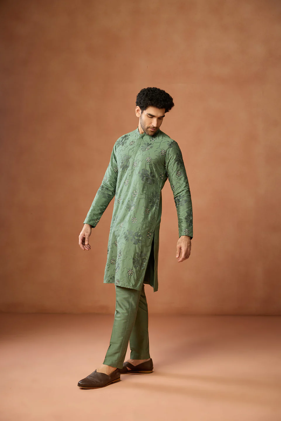 Green Floral Embroidered Silk Kurta - Image 3