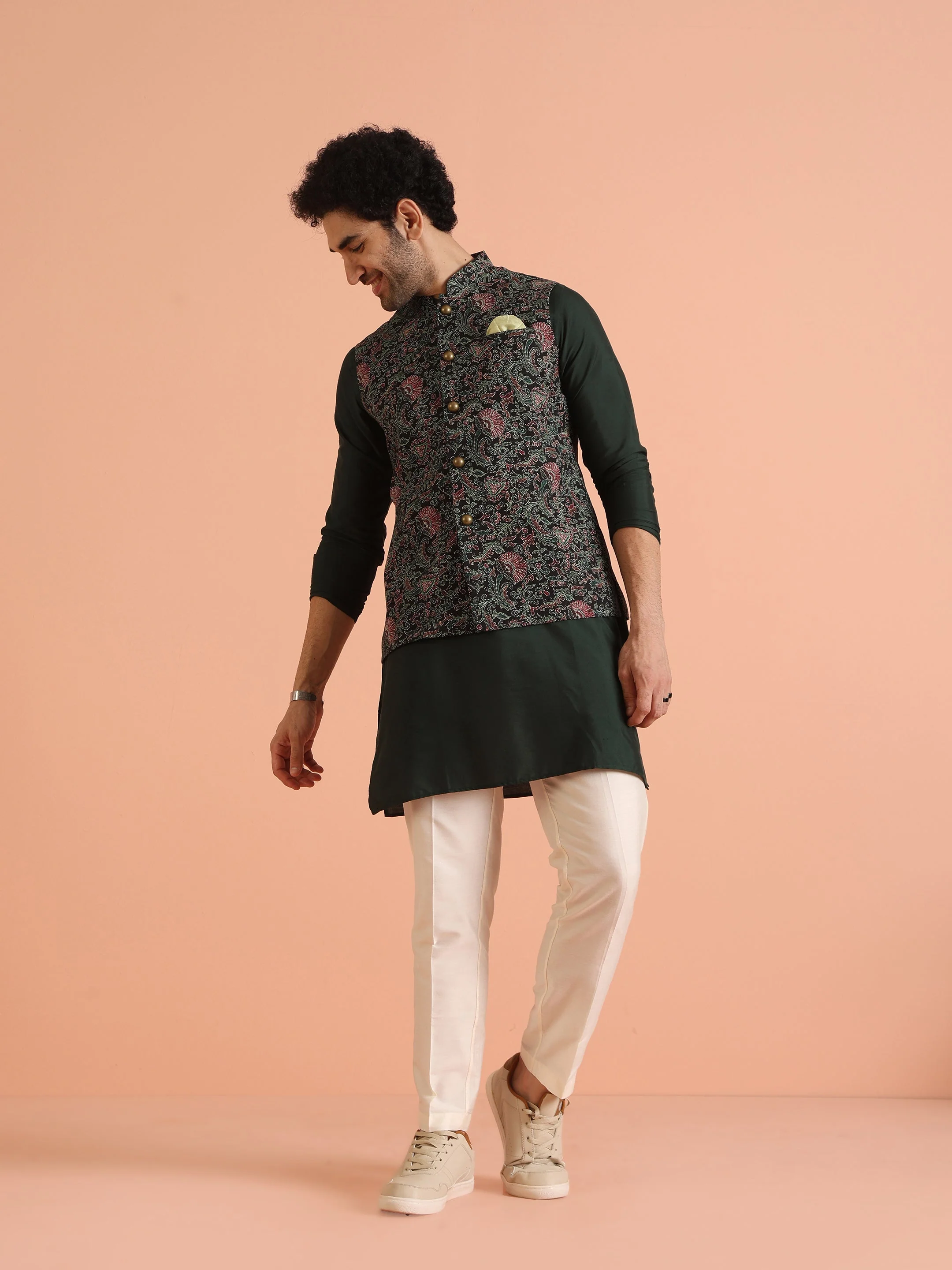 Green Multi Kantha Print Jacket Kurta Trouser Set - Image 3