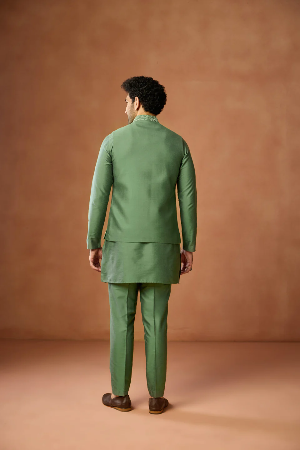 Green Silk Blend Embroidered Jacket Kurta Trouser Set - Image 3