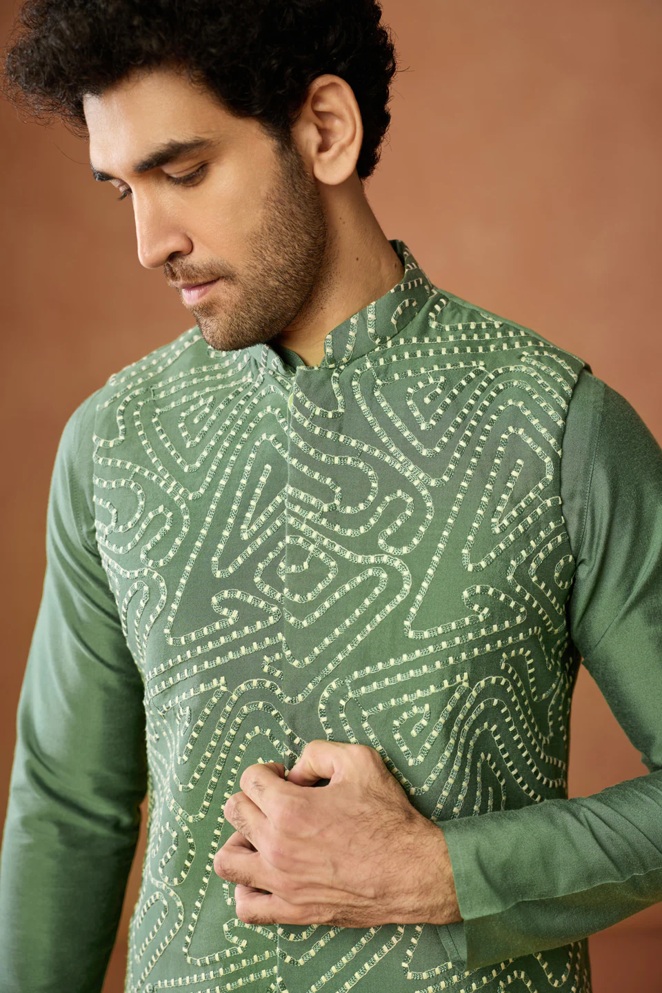 Green Silk Blend Embroidered Jacket Kurta Trouser Set - Image 5