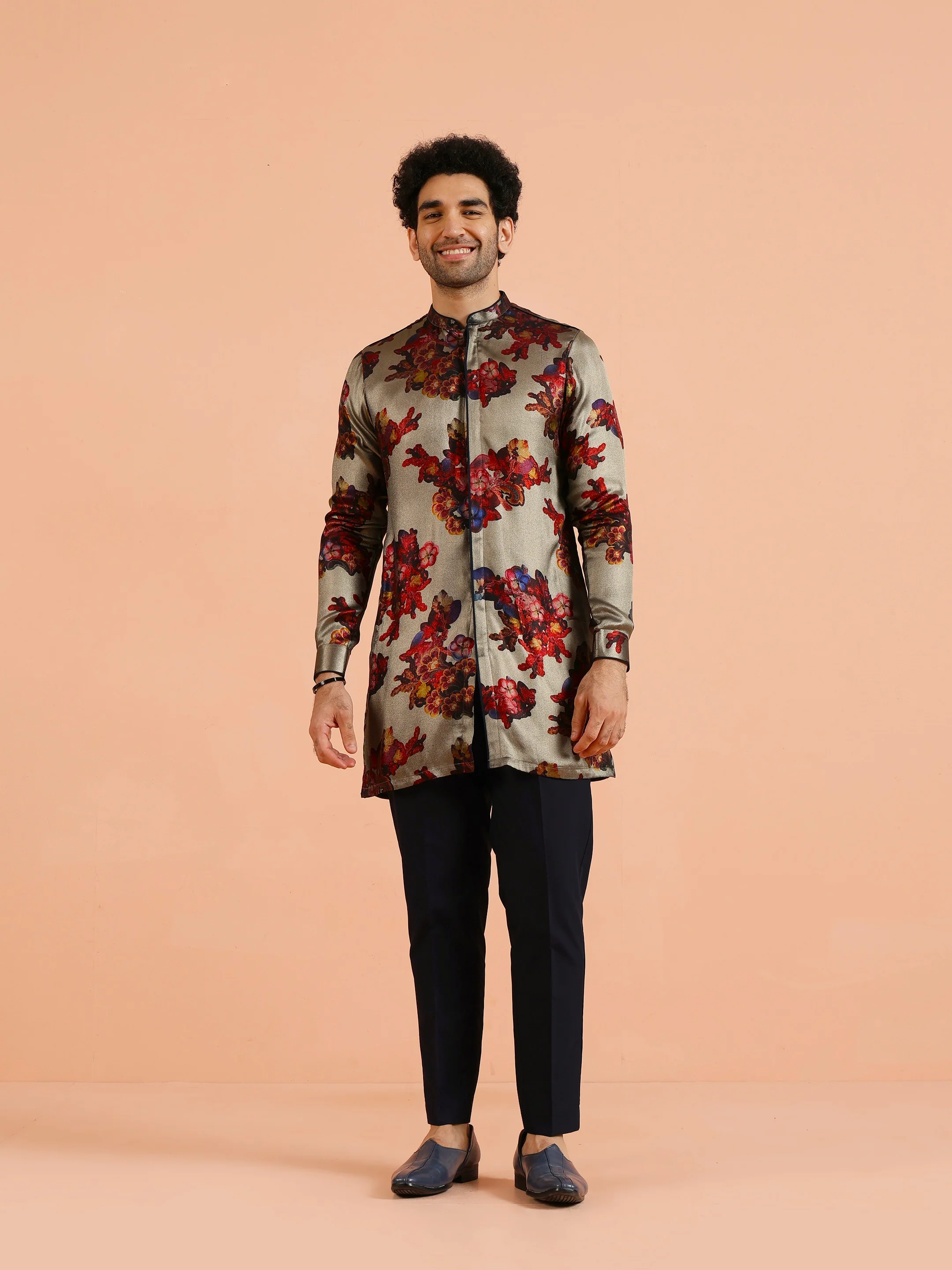 Grey Floral Silk Blend Kurta Set - Image 9