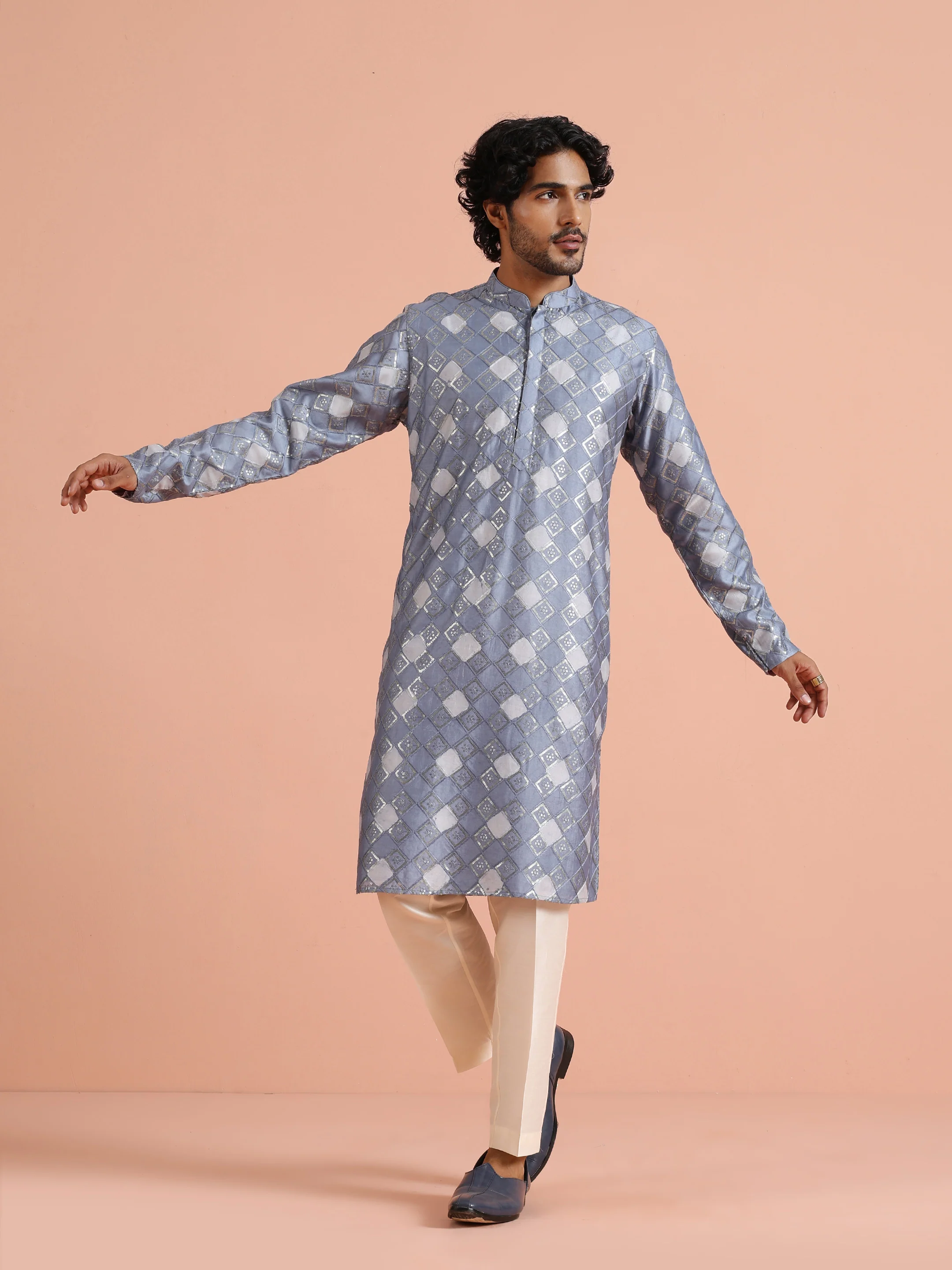 Grey Geometric Jacquard Kurta - Image 3