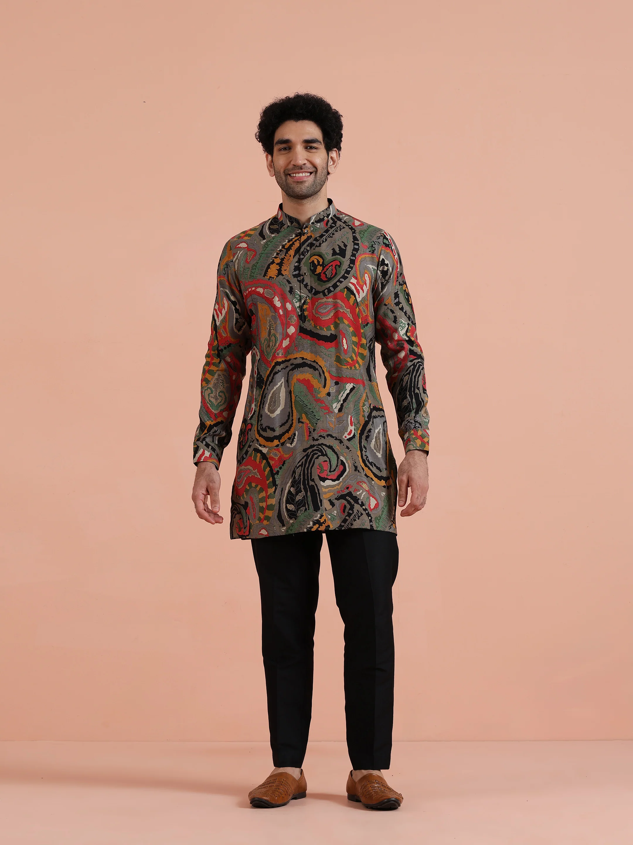 Grey Paisley Printed Kurta - Image 7