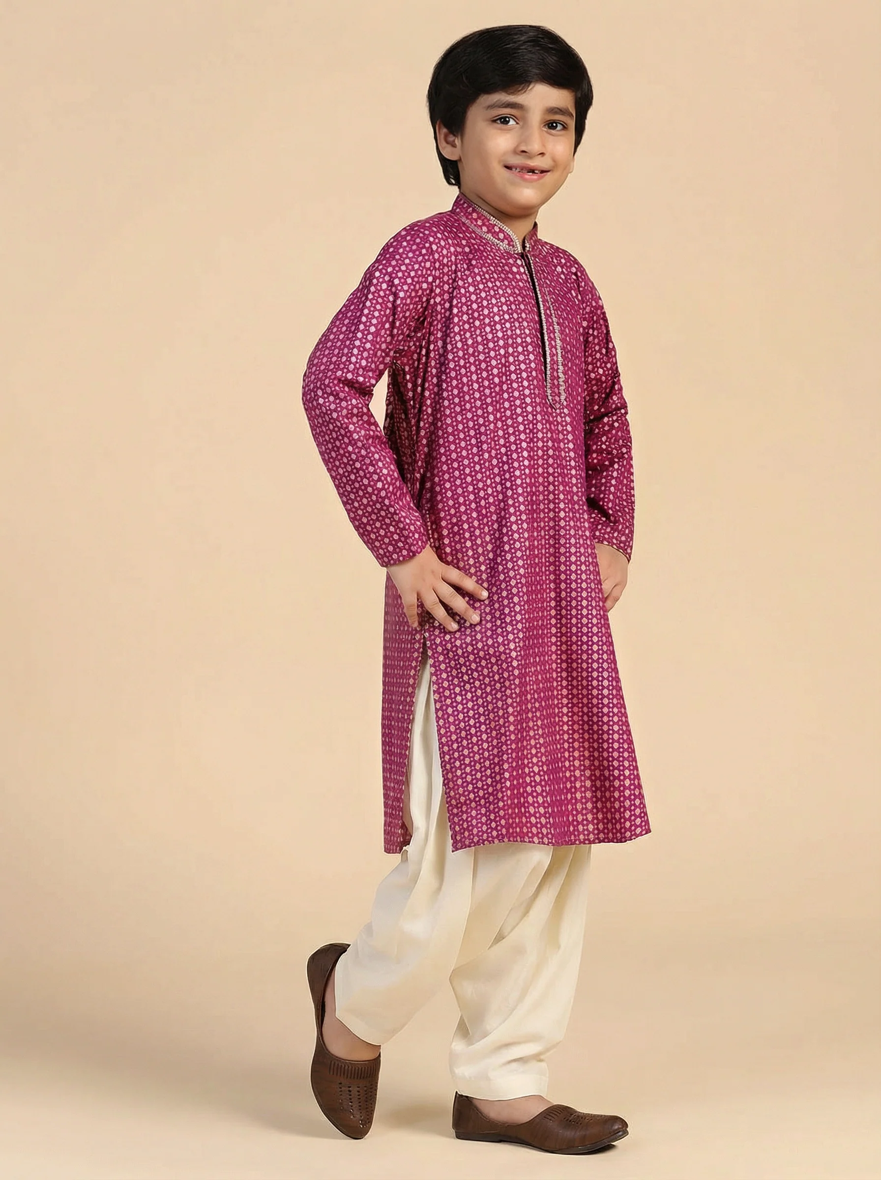 Hot Pink Cotton Blend Printed Kurta Pyjama Set - Image 3