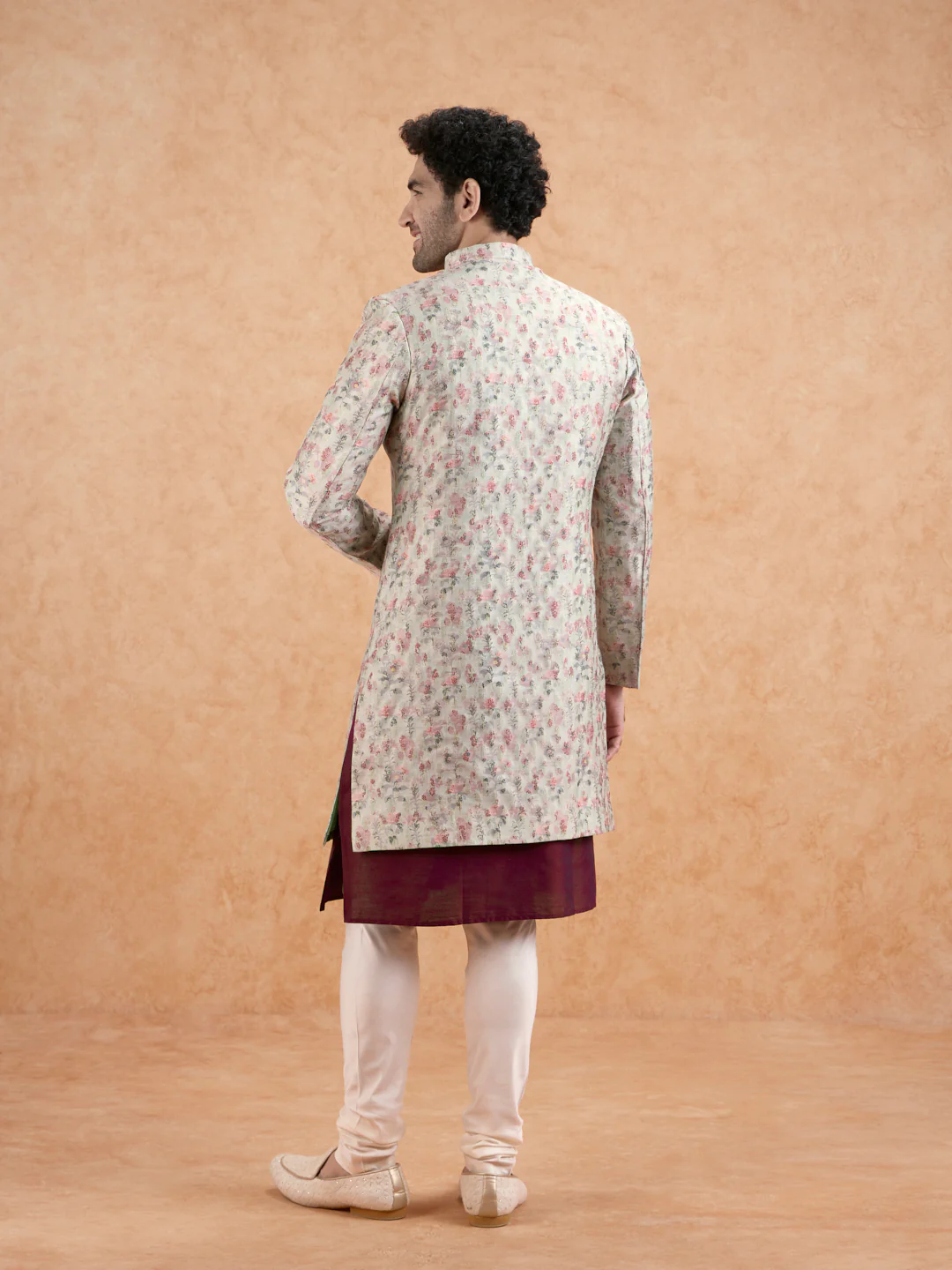 Ivory Floral Sherwani Kurta Set - Image 4